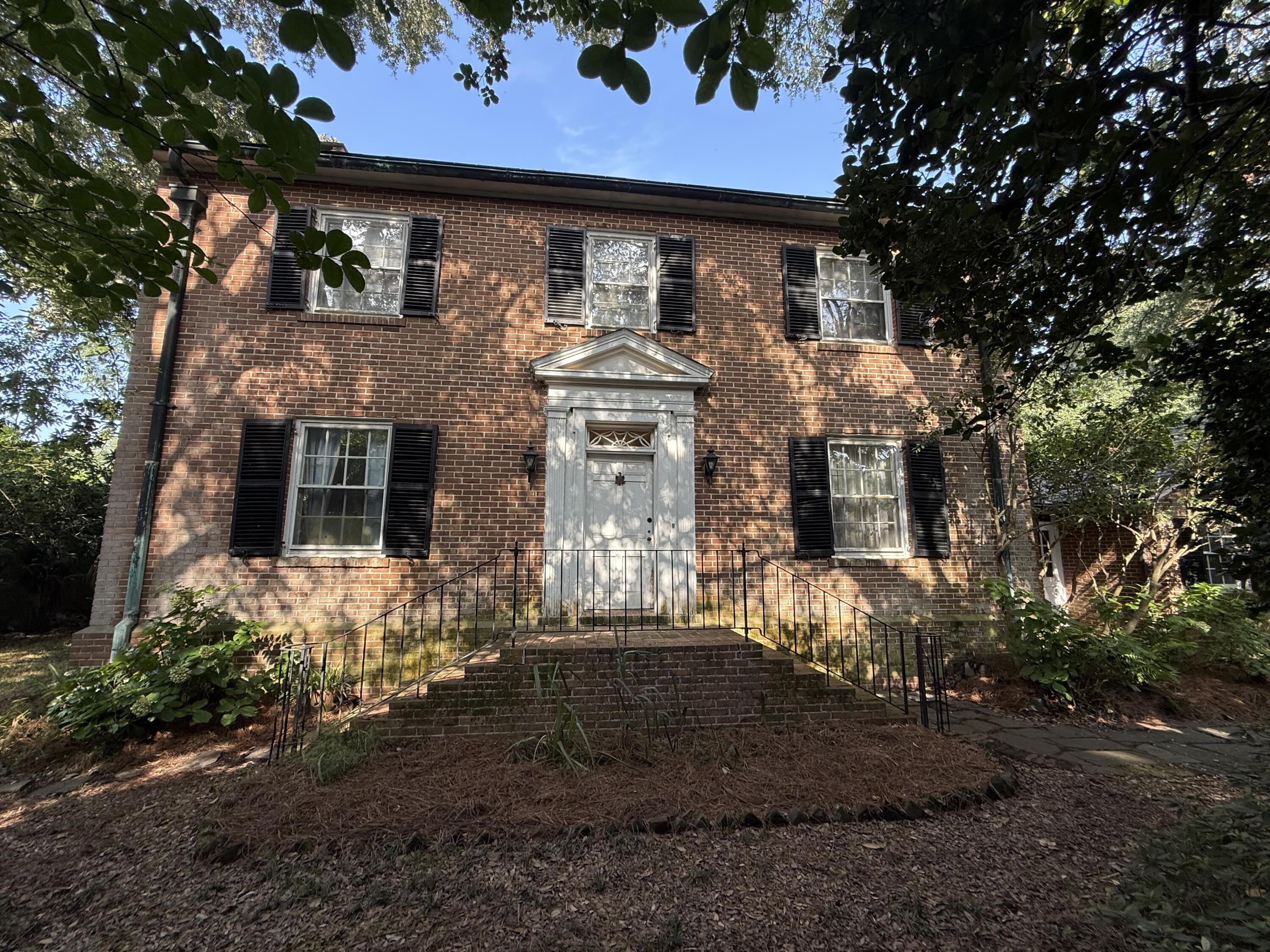 15 Longitude Lane