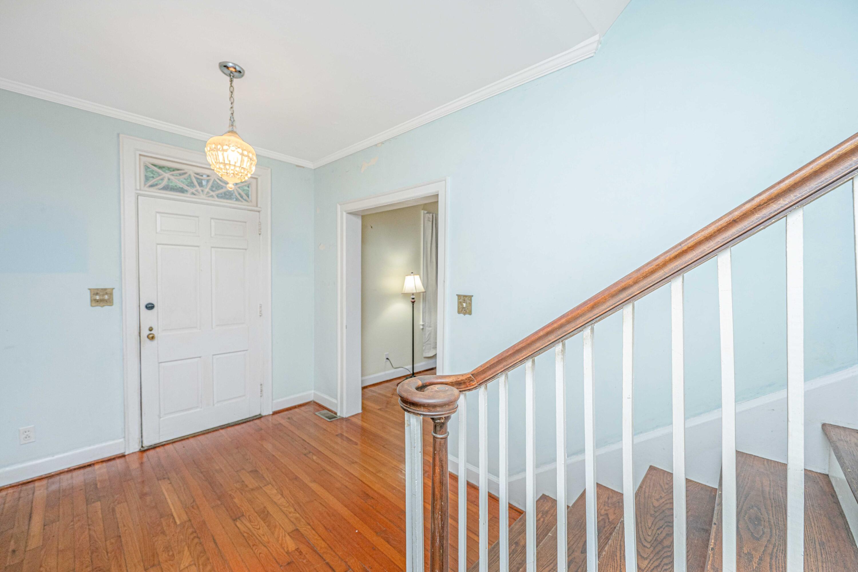 15 Longitude Lane