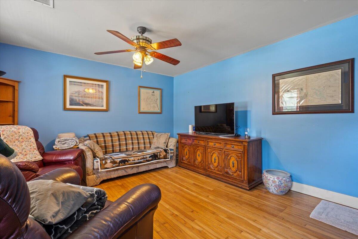 1338 Garrison Street