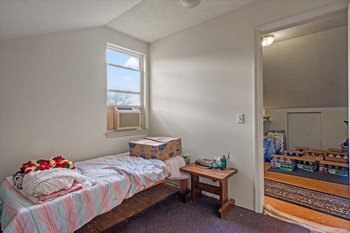 1338 Garrison Street