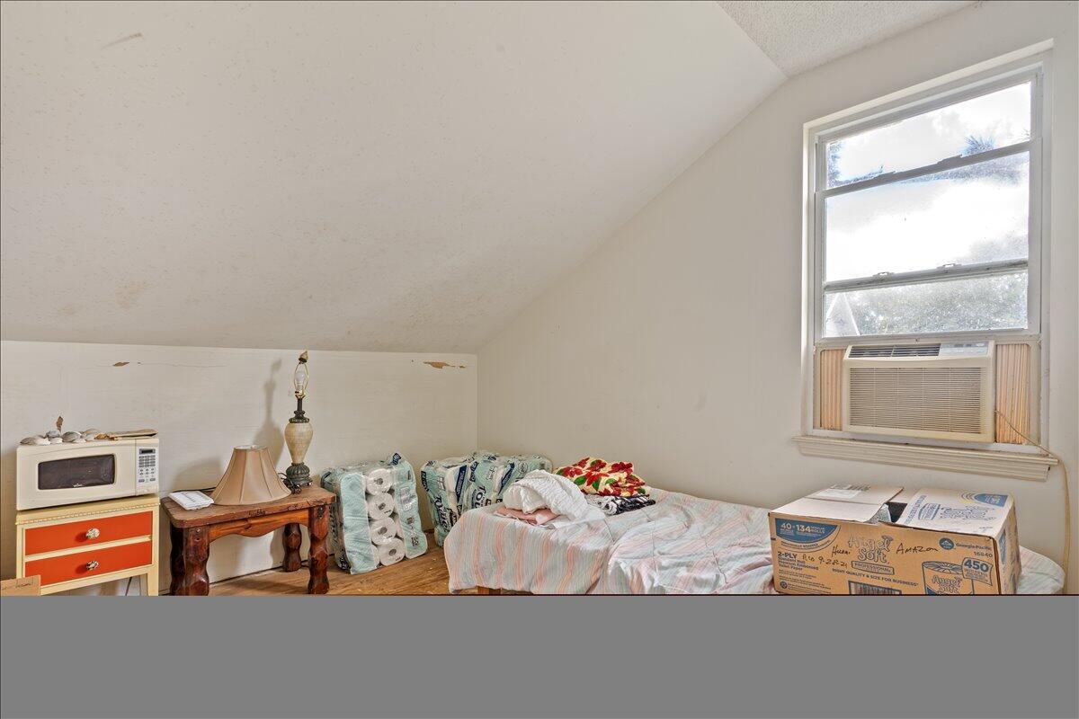 1338 Garrison Street