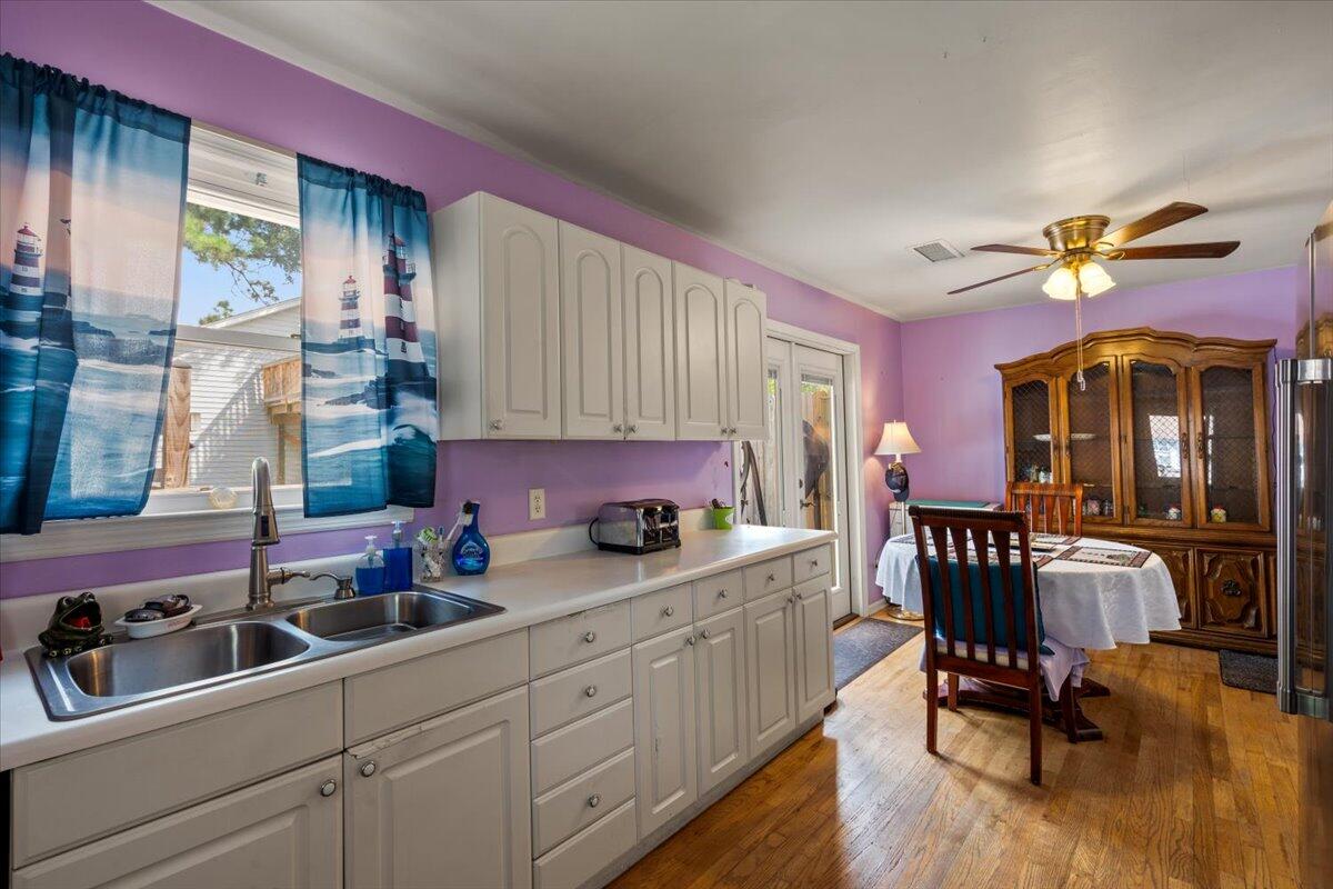 1338 Garrison Street