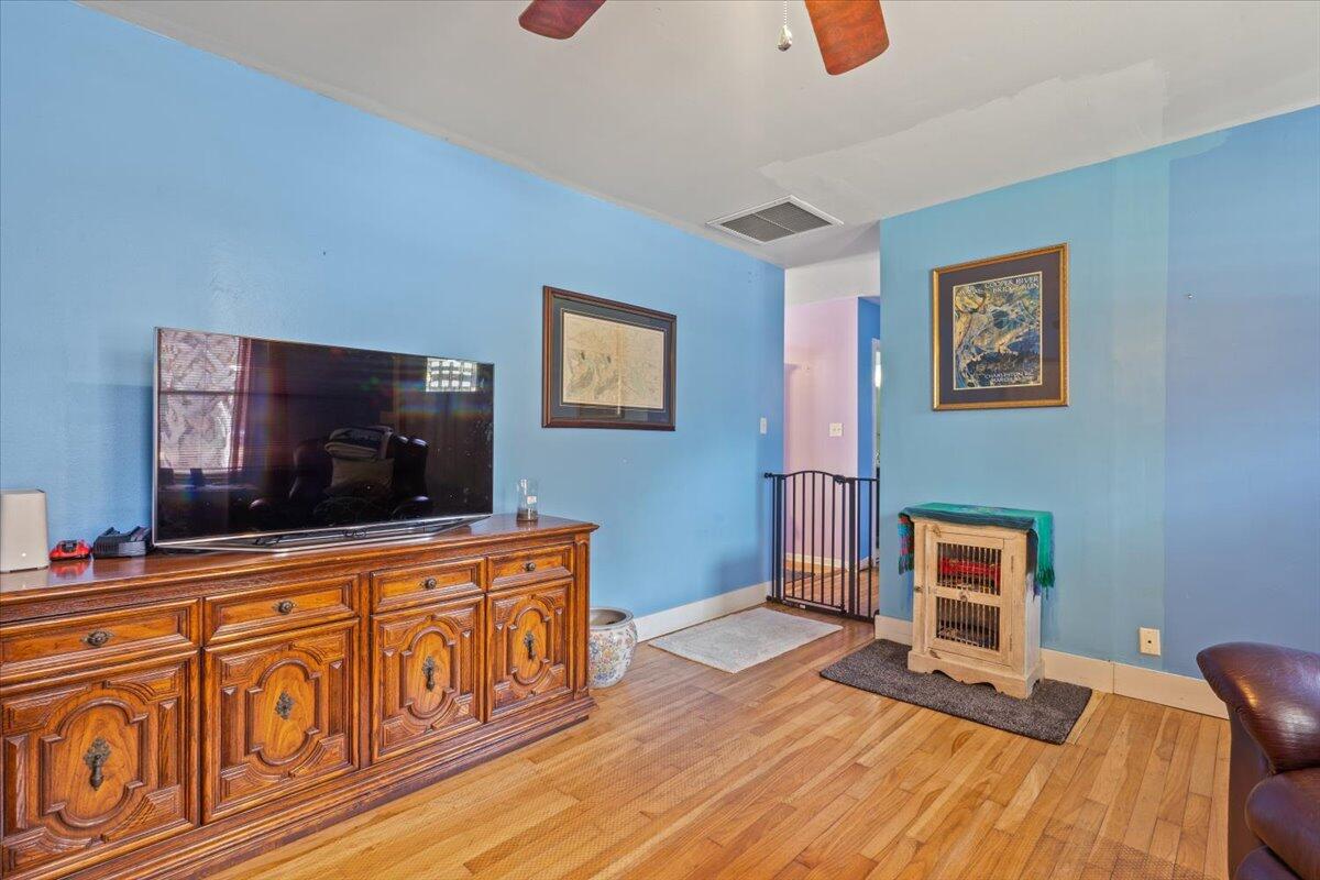 1338 Garrison Street