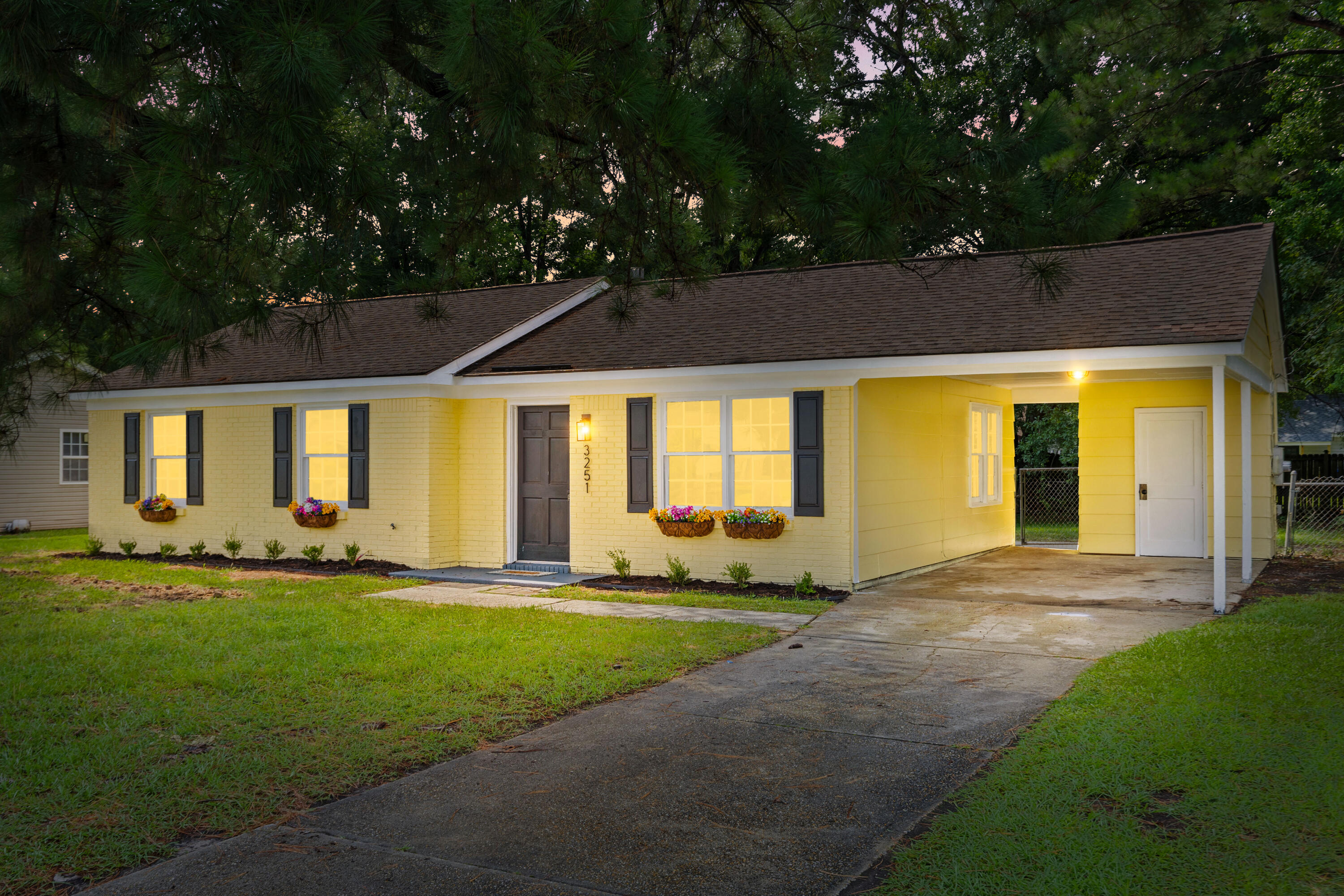 3251 Starlett Avenue