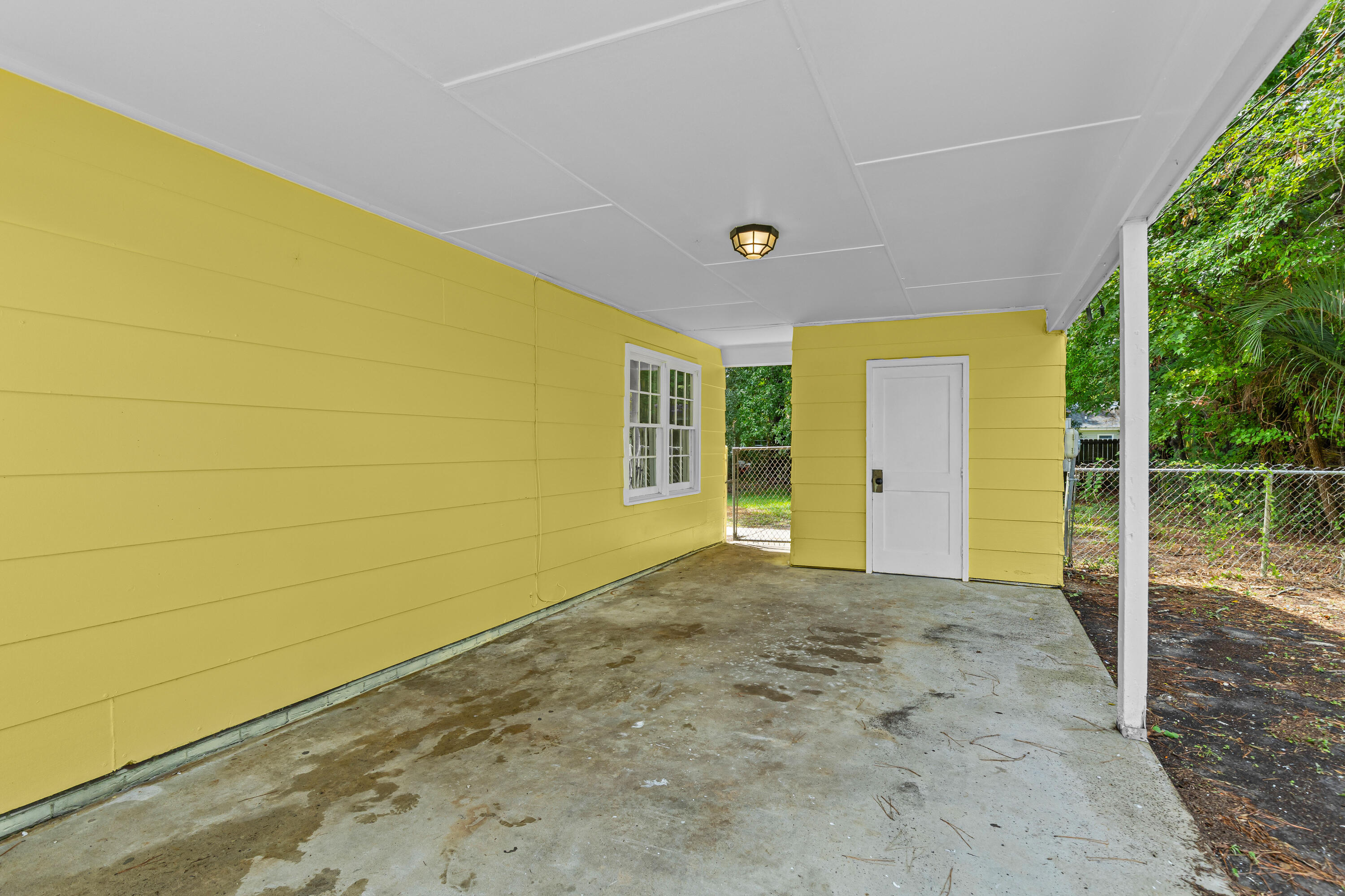 3251 Starlett Avenue