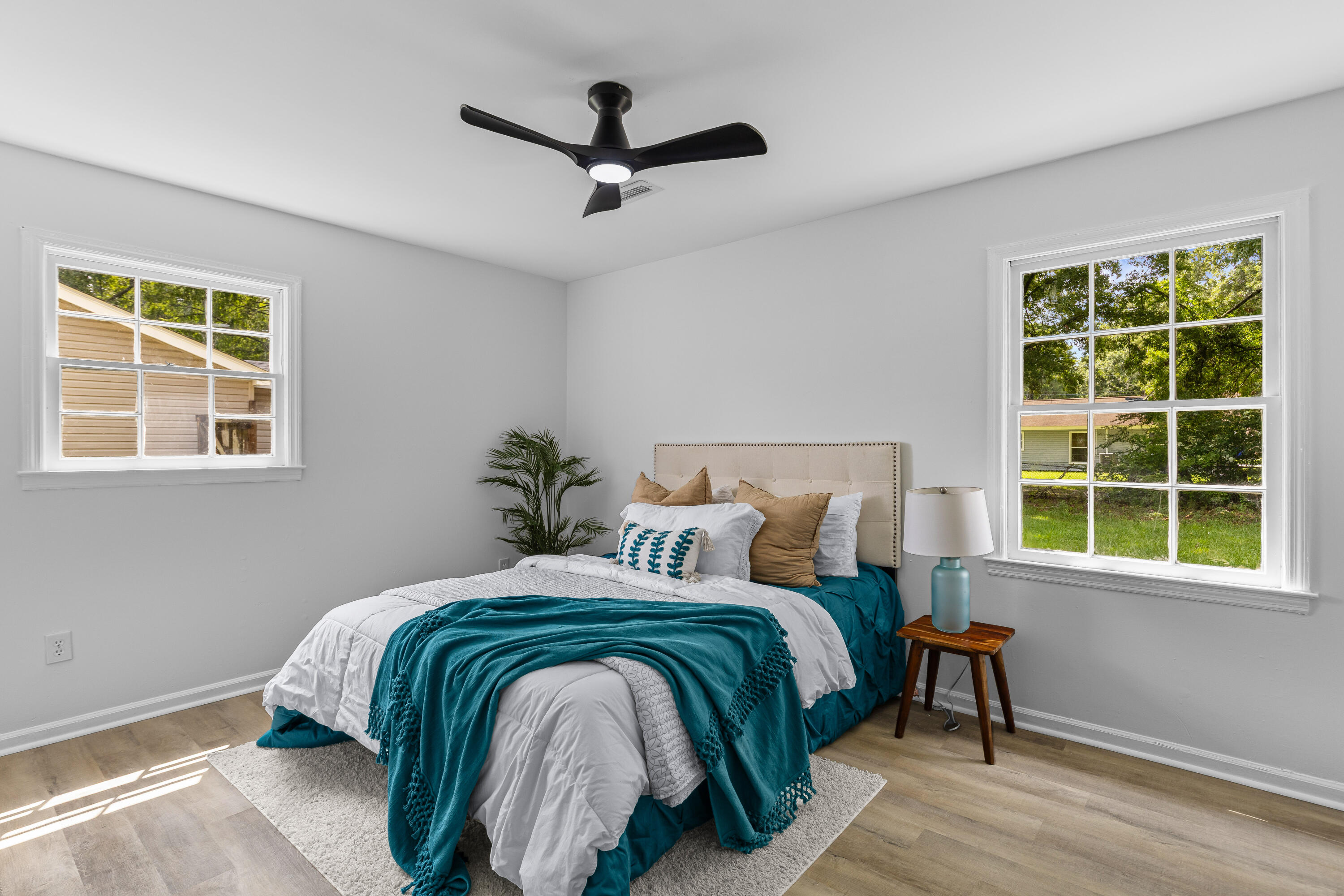 3251 Starlett Avenue