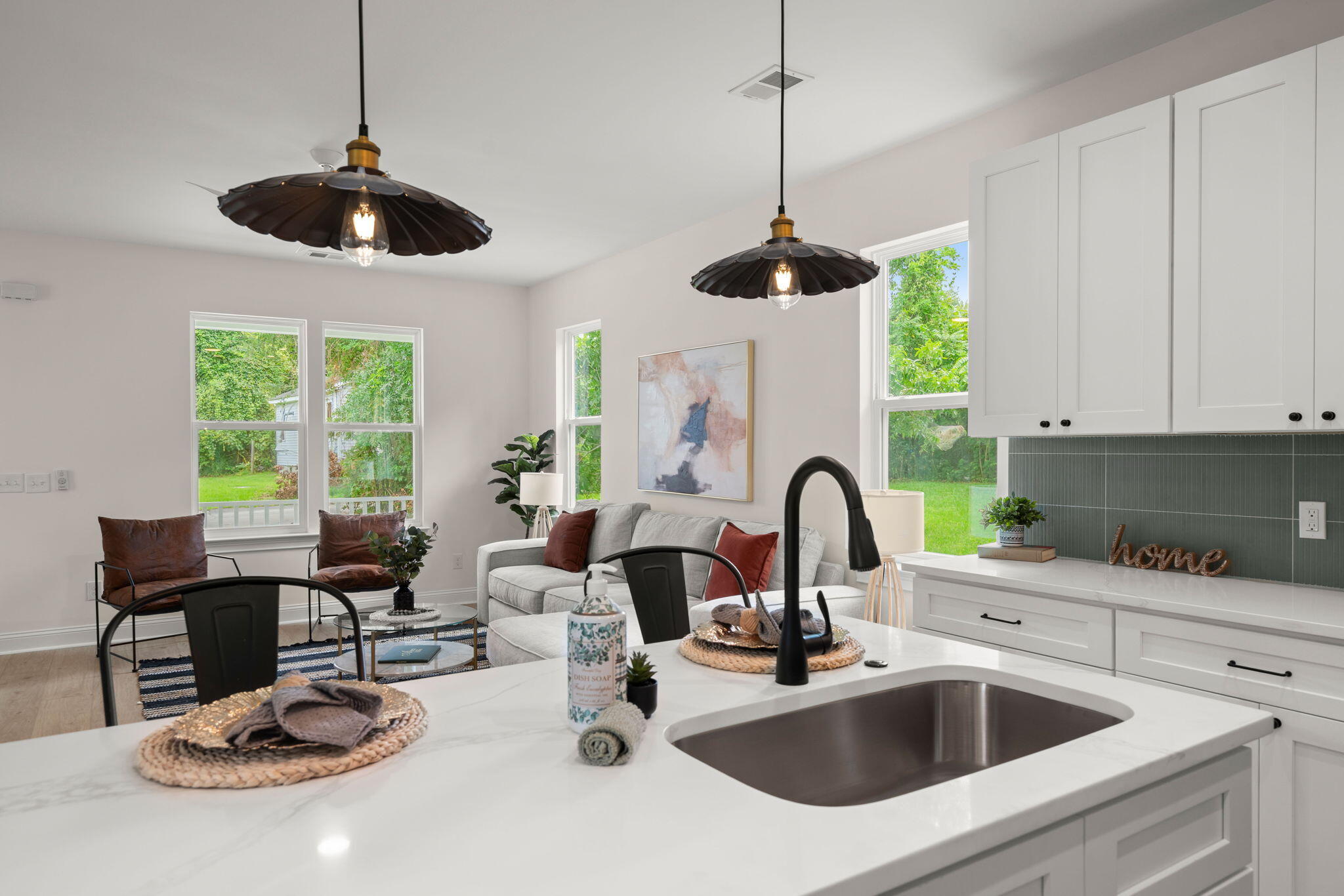 2006 Delaware Avenue