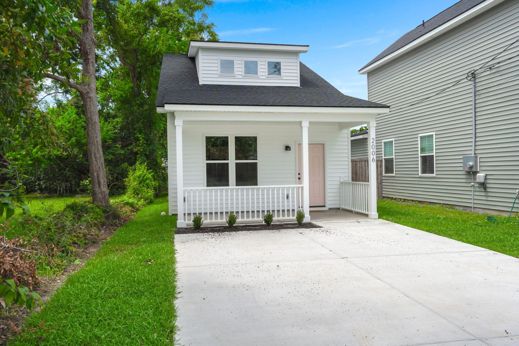 2006 Delaware Avenue