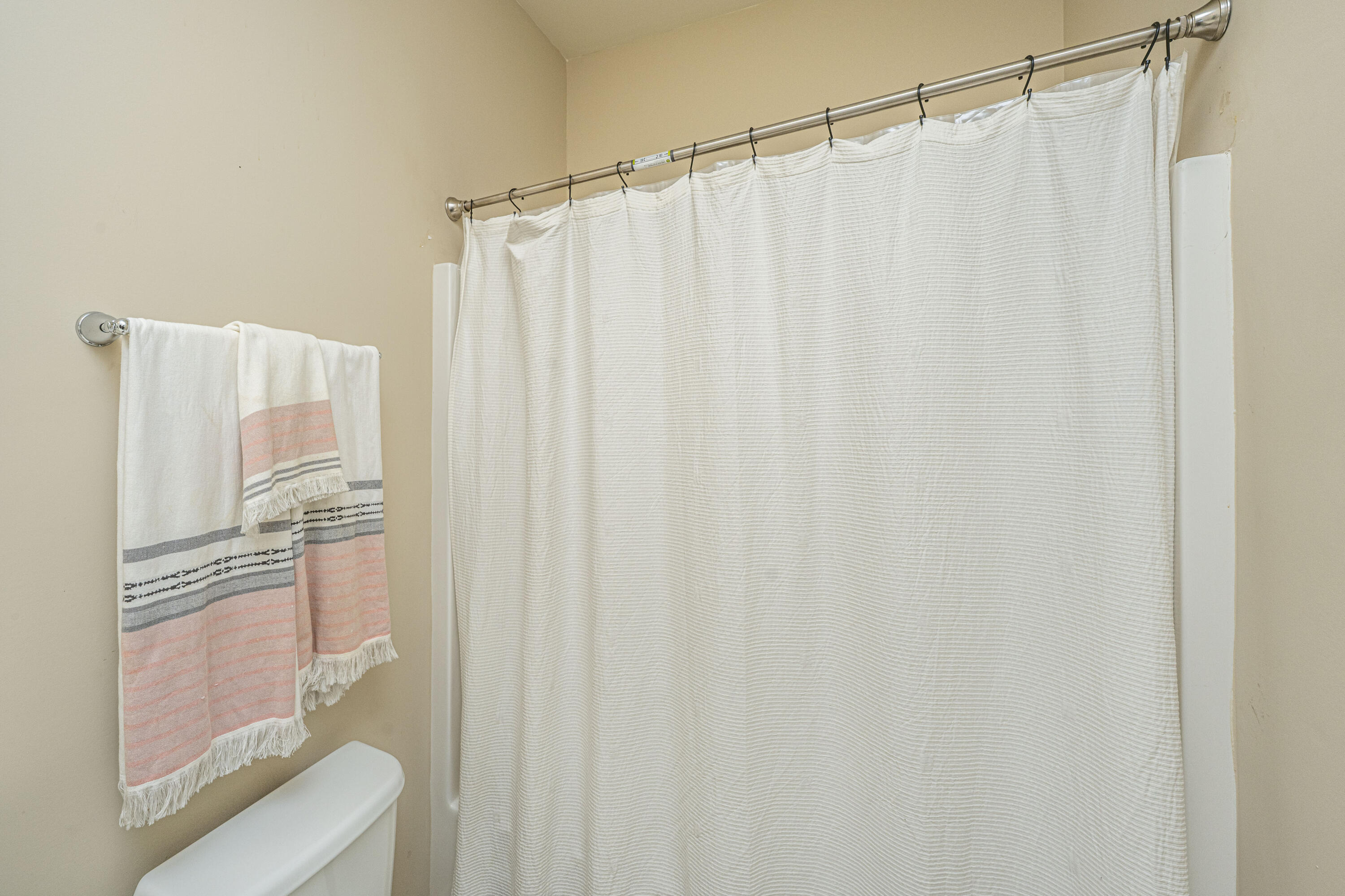 2525 Kings Gate Lane