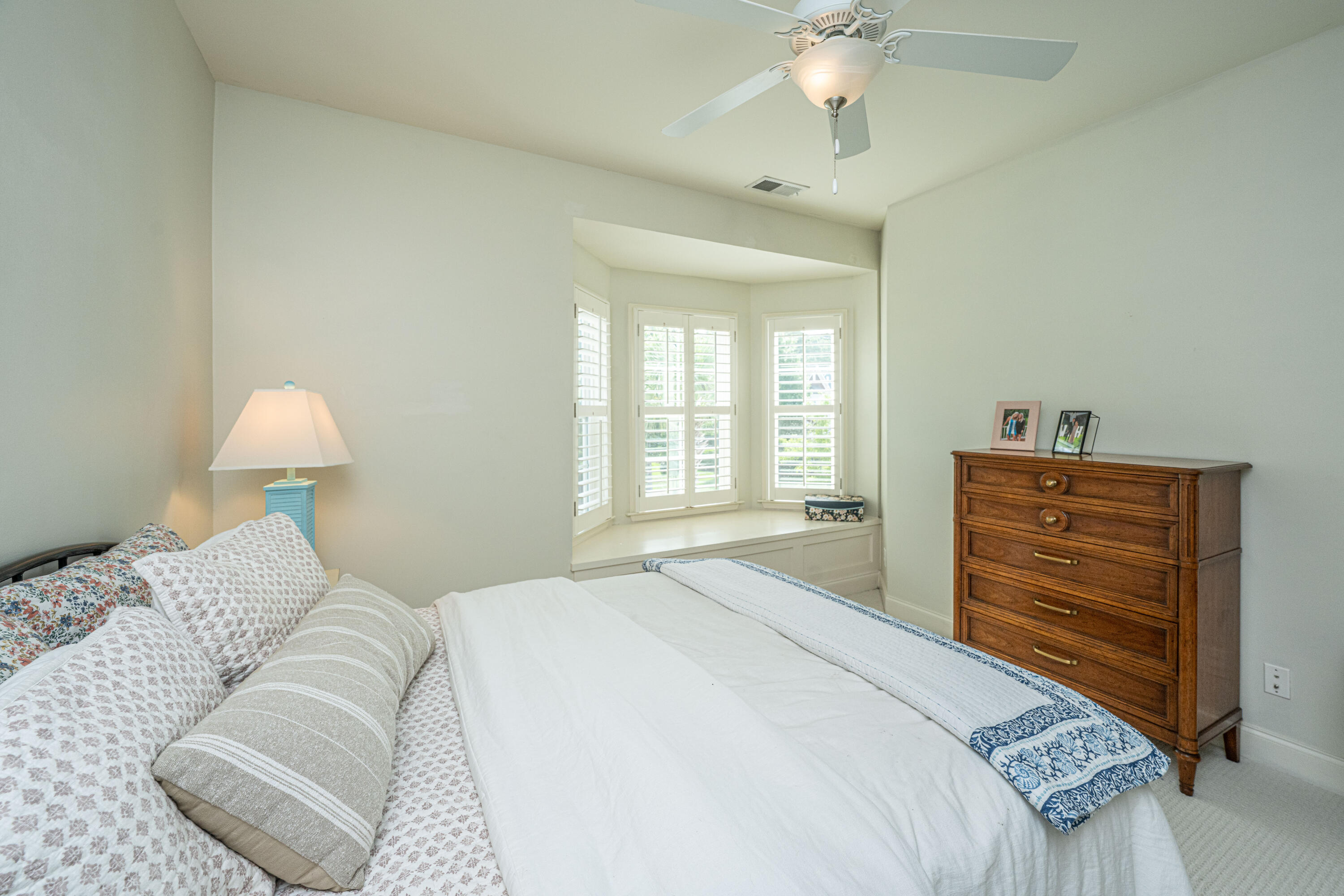 2525 Kings Gate Lane