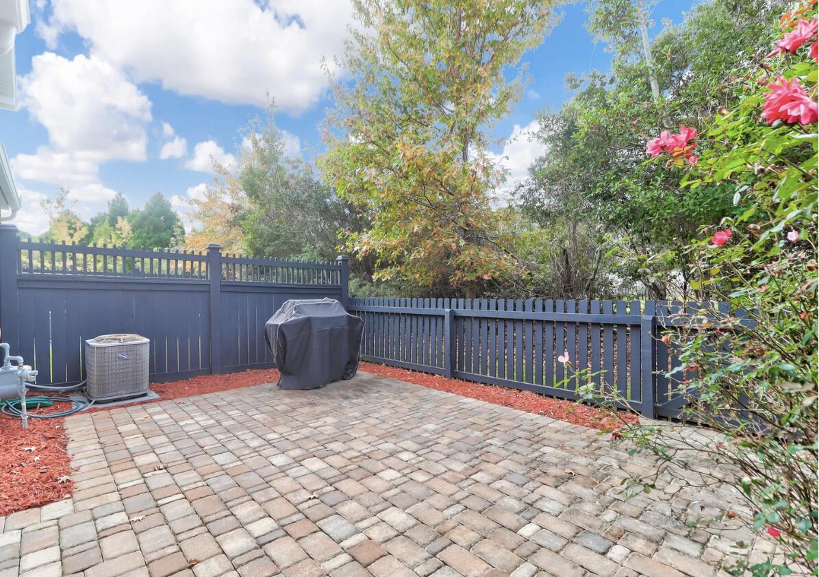 2525 Kings Gate Lane