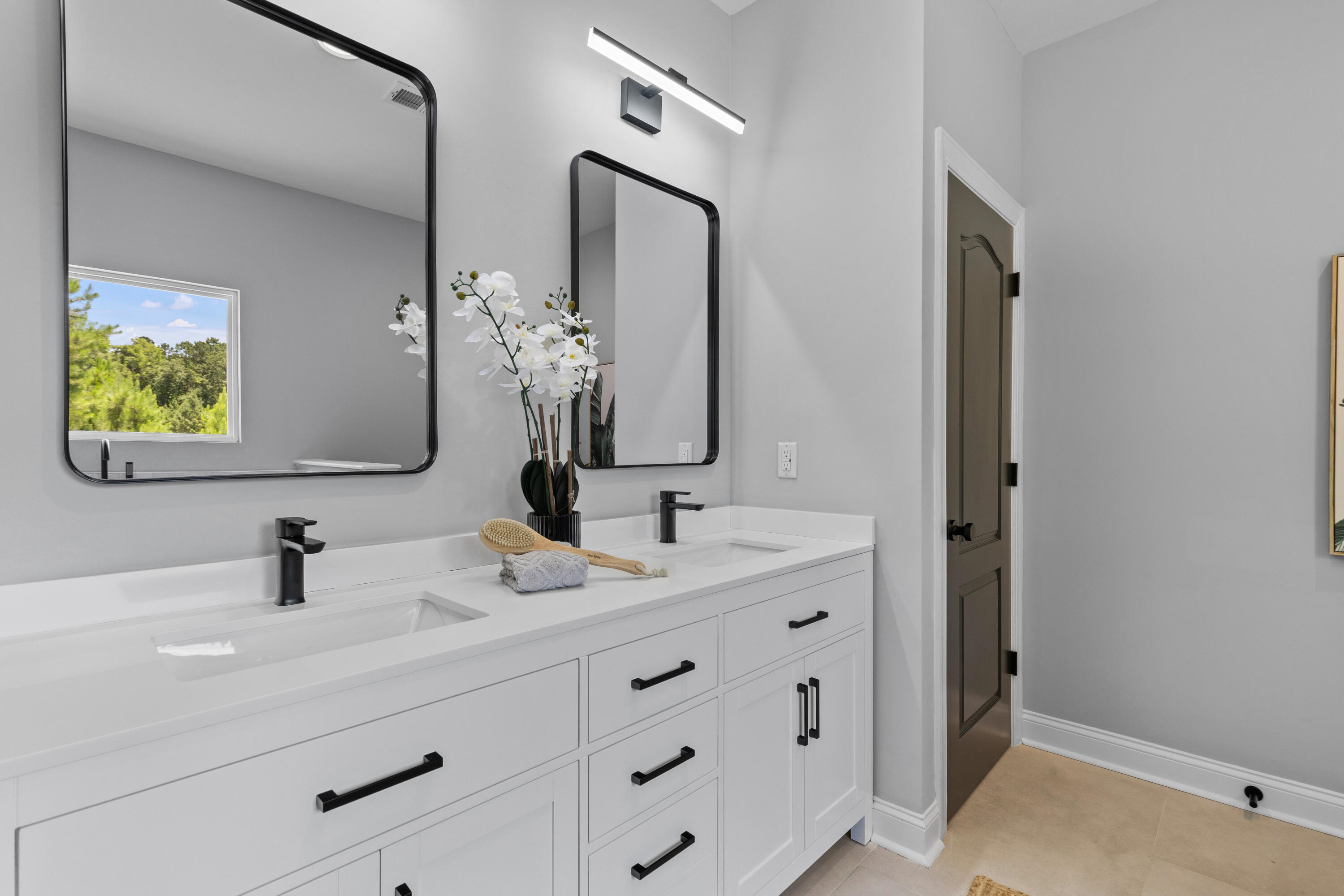 529 Southern Acres Lane