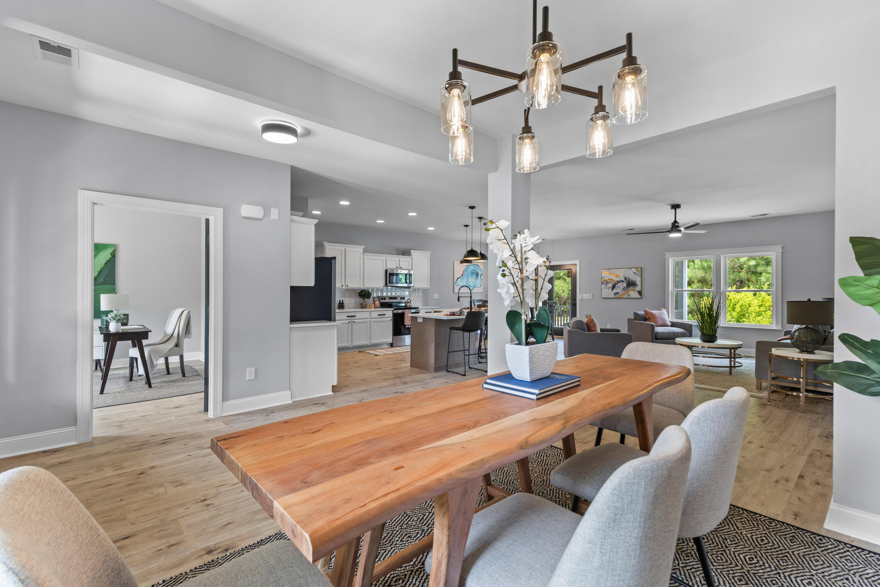 529 Southern Acres Lane