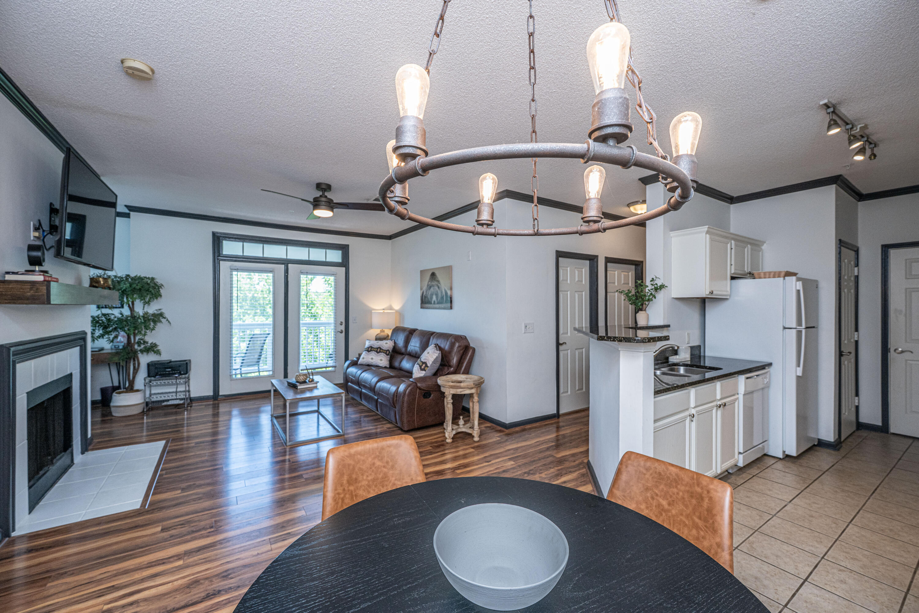 45 Sycamore Avenue # 1137