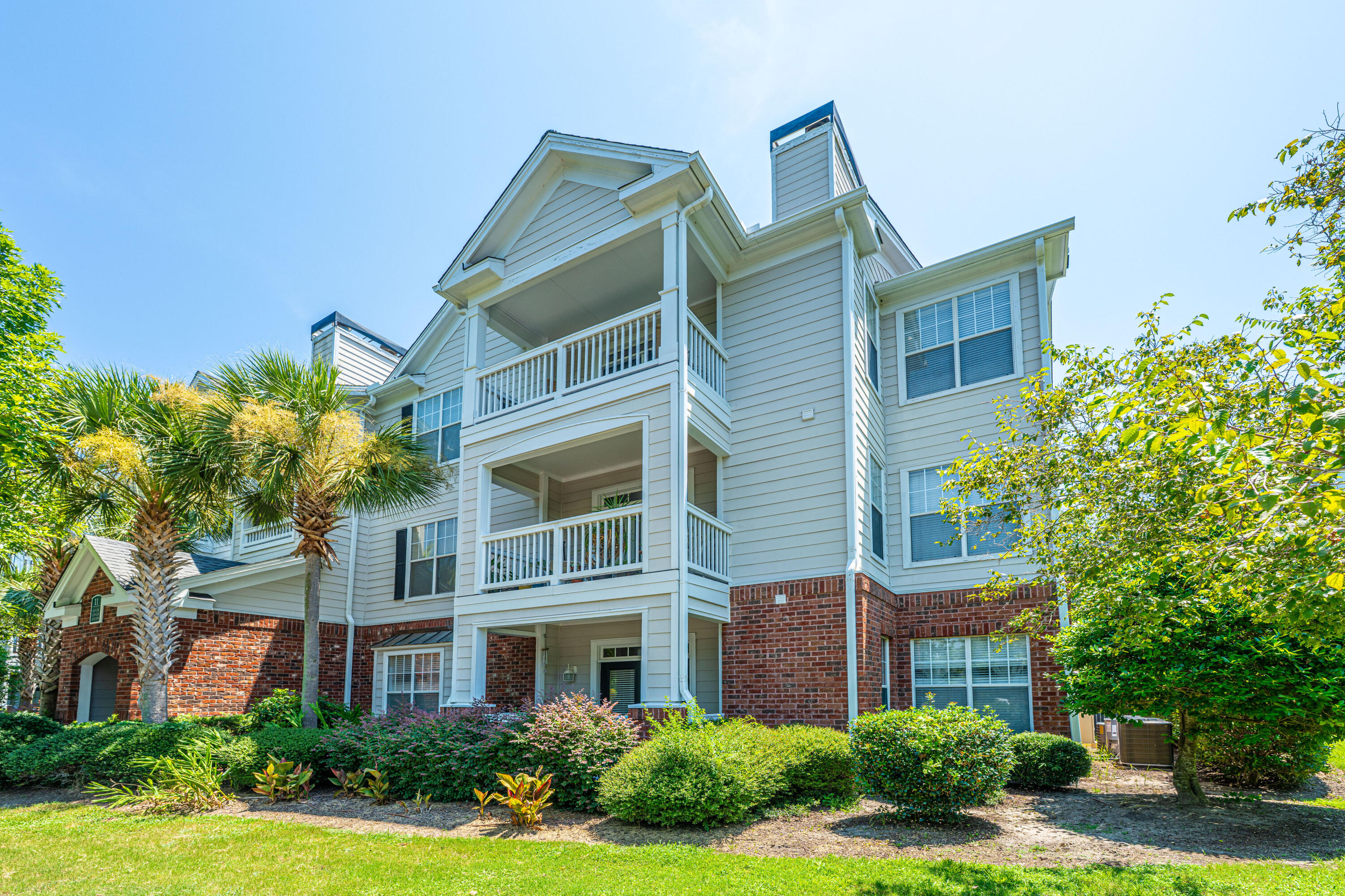 45 Sycamore Avenue # 1137