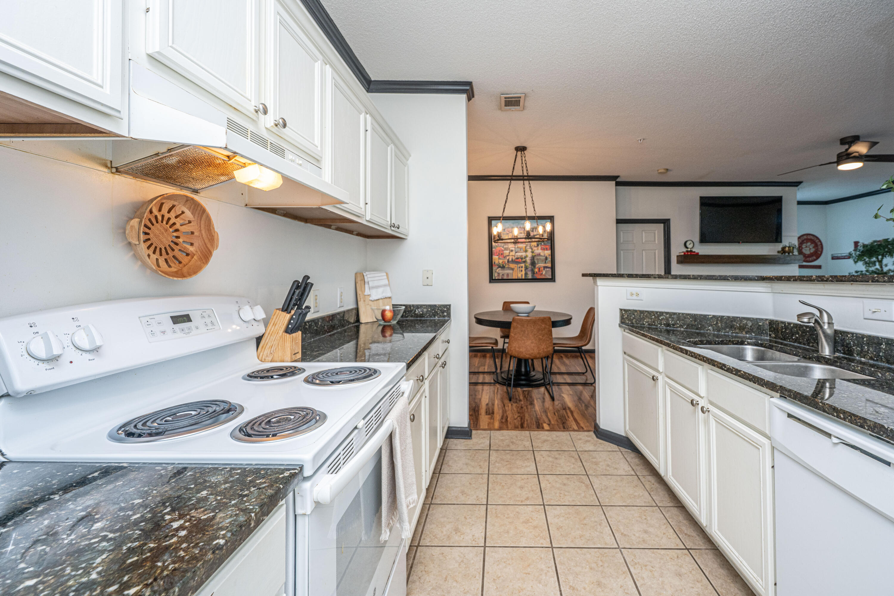 45 Sycamore Avenue # 1137