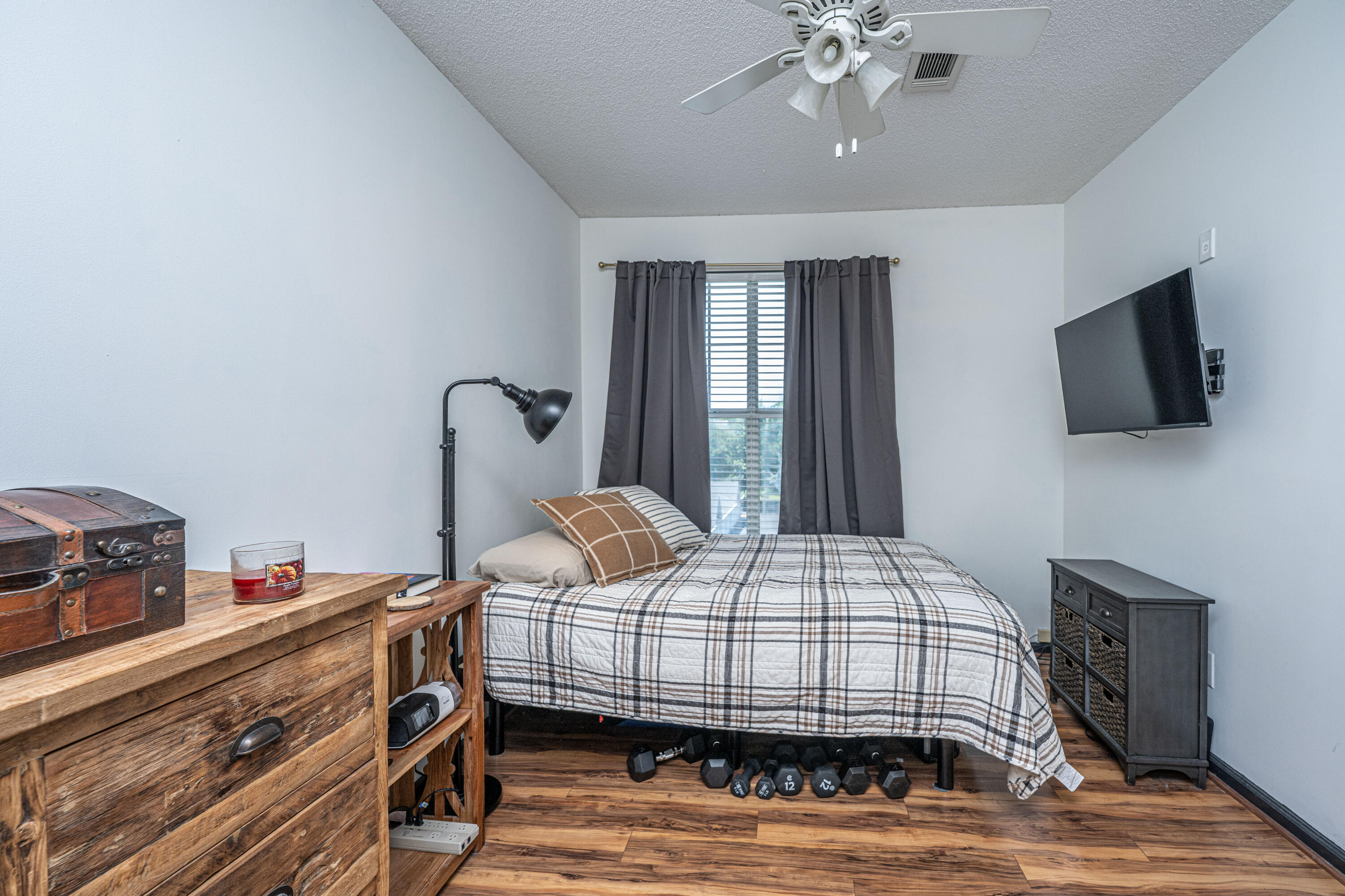 45 Sycamore Avenue # 1137