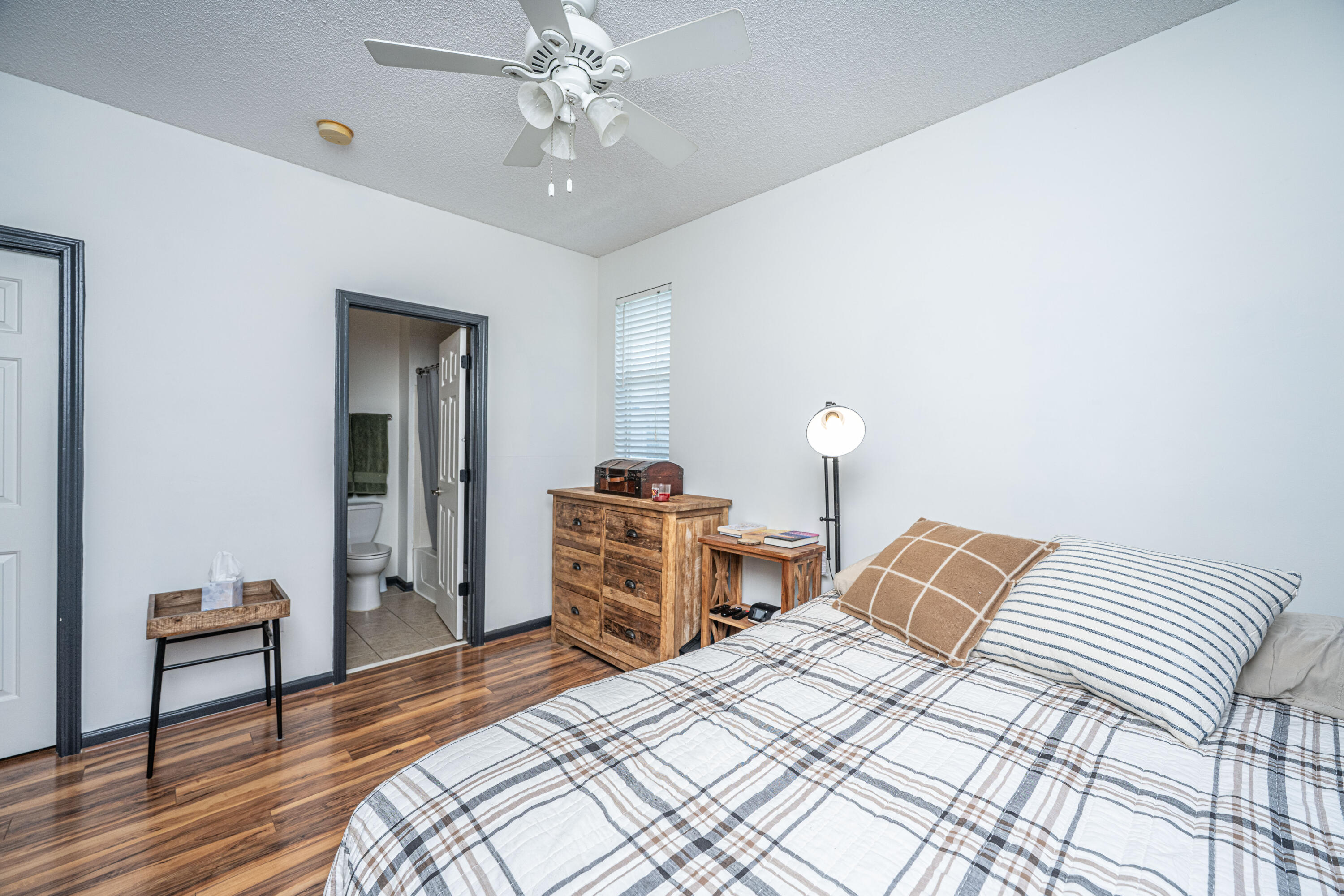 45 Sycamore Avenue # 1137