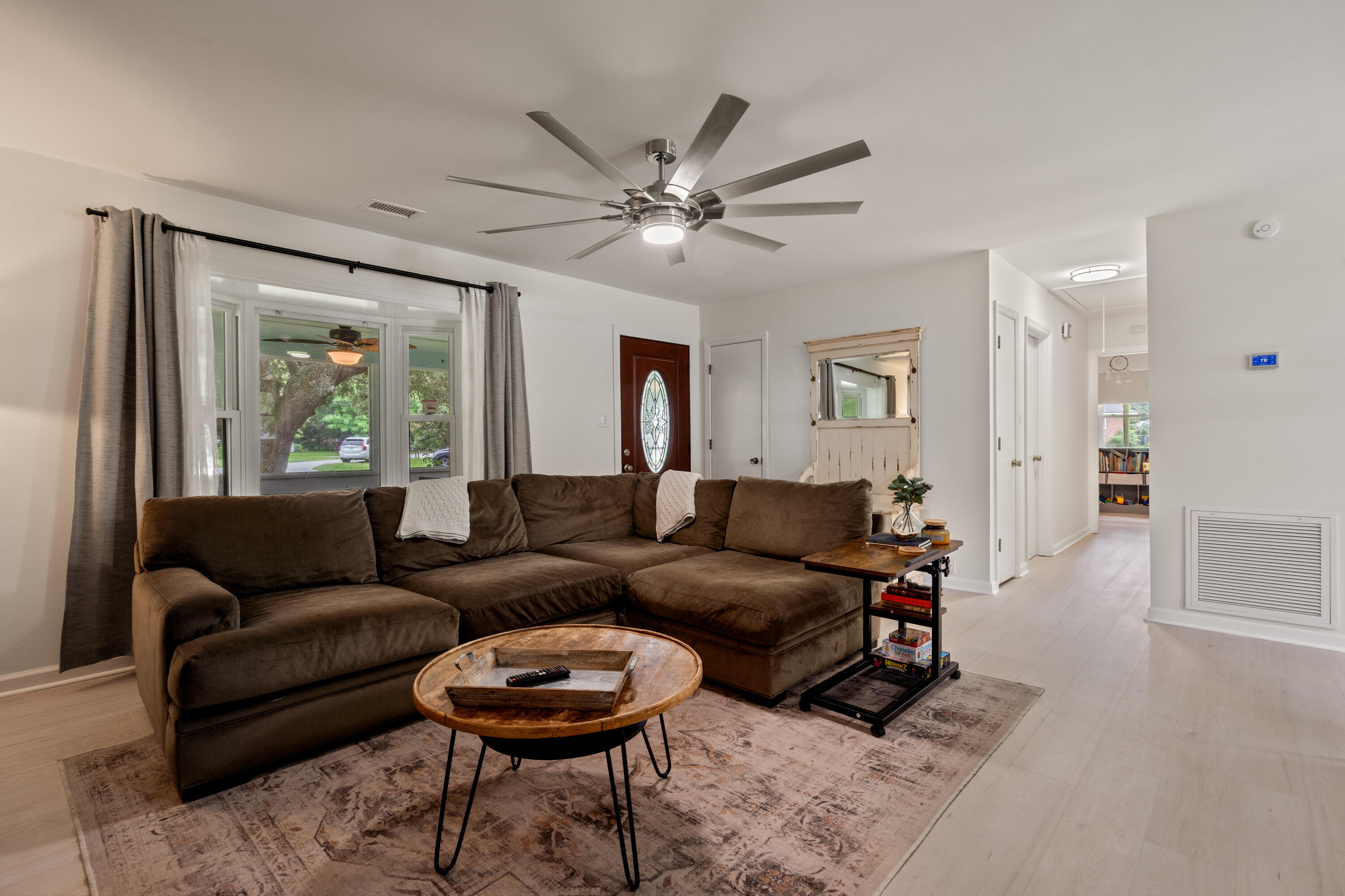 1147 Lighthouse Boulevard