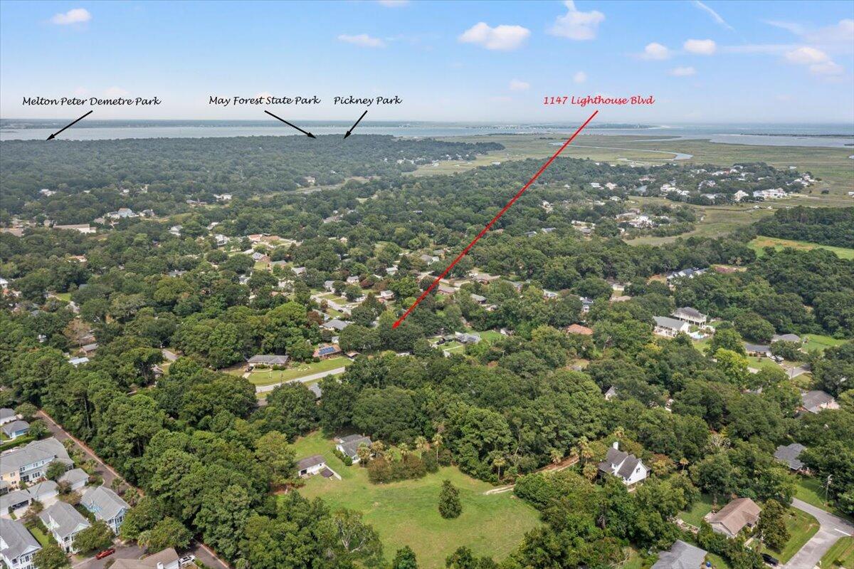 1147 Lighthouse Boulevard