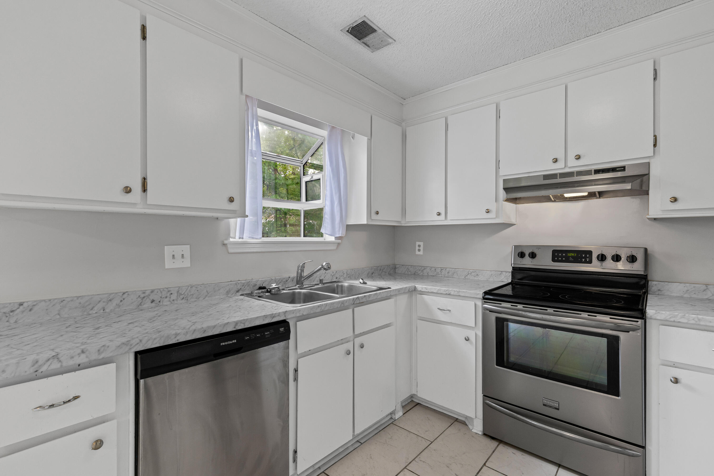 136 Old Saybrook Road