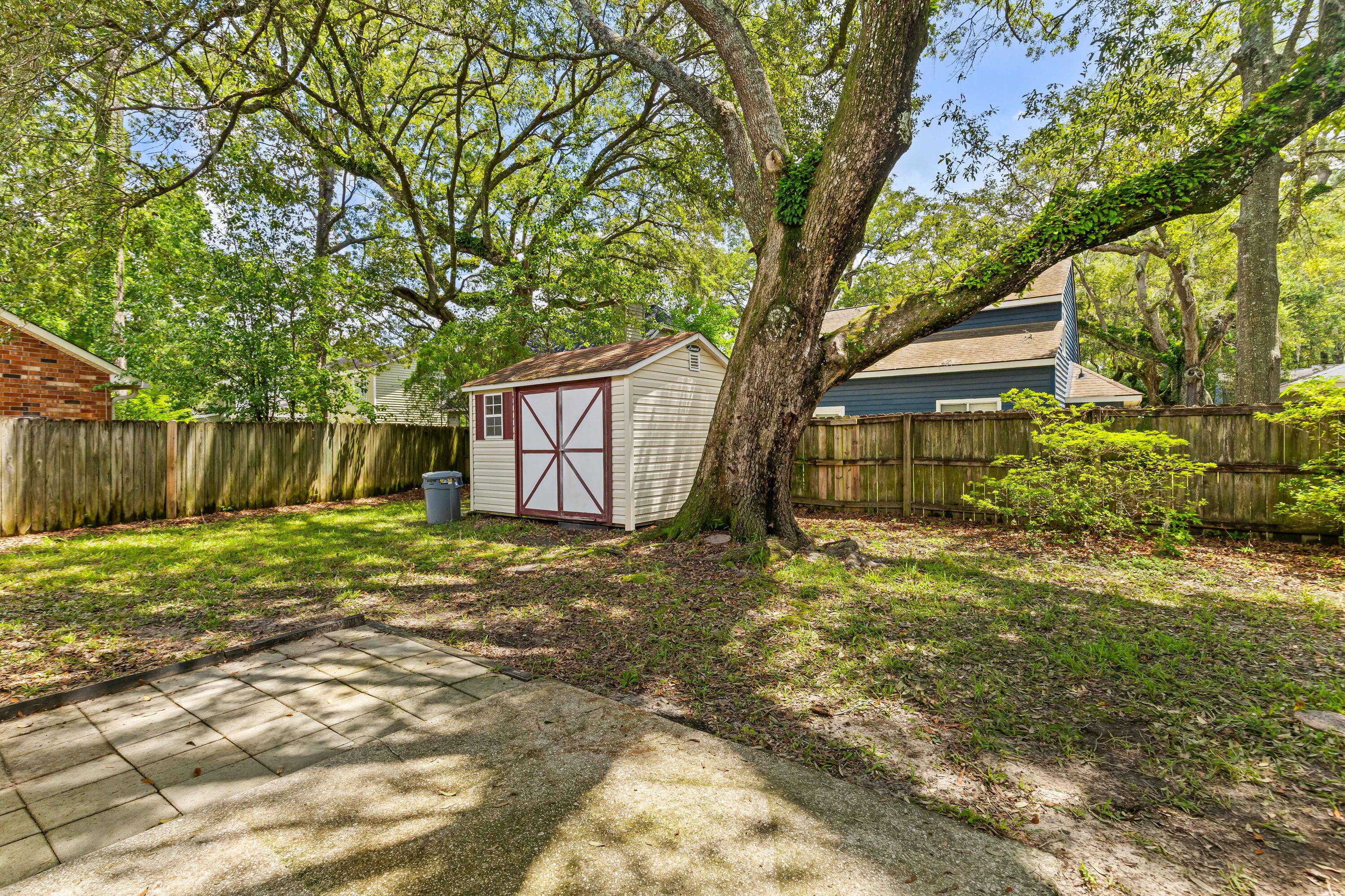 136 Old Saybrook Road