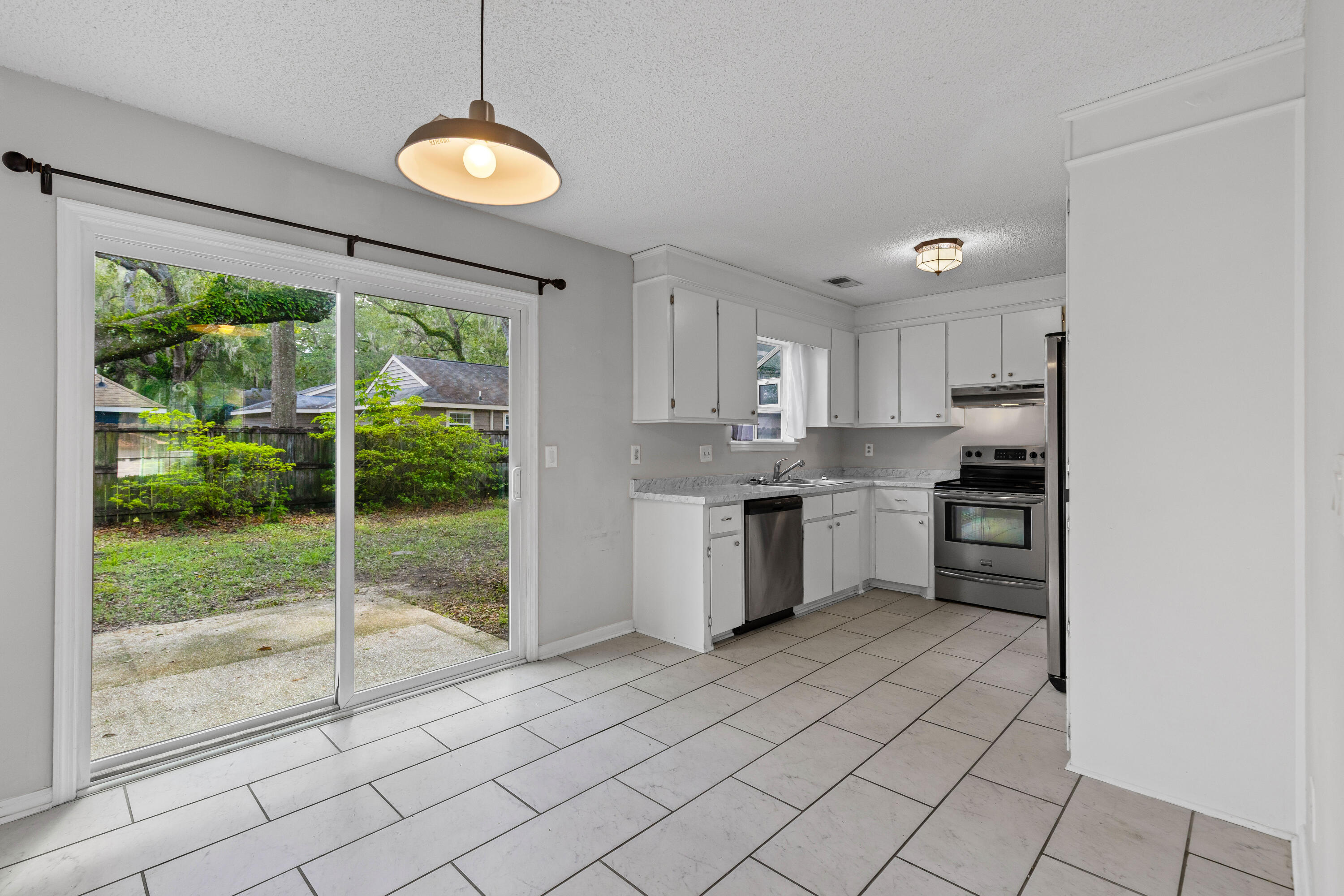 136 Old Saybrook Road