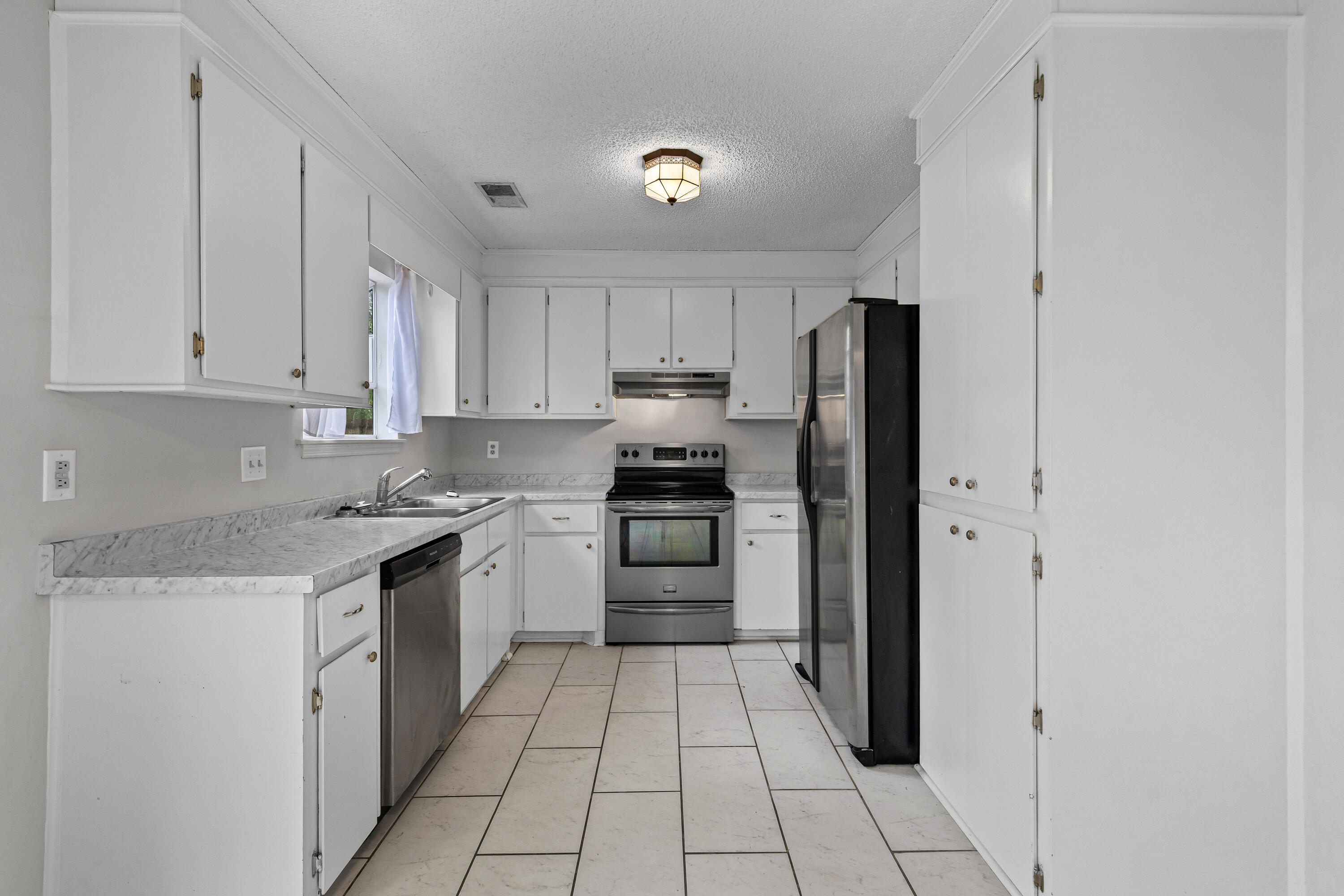 136 Old Saybrook Road