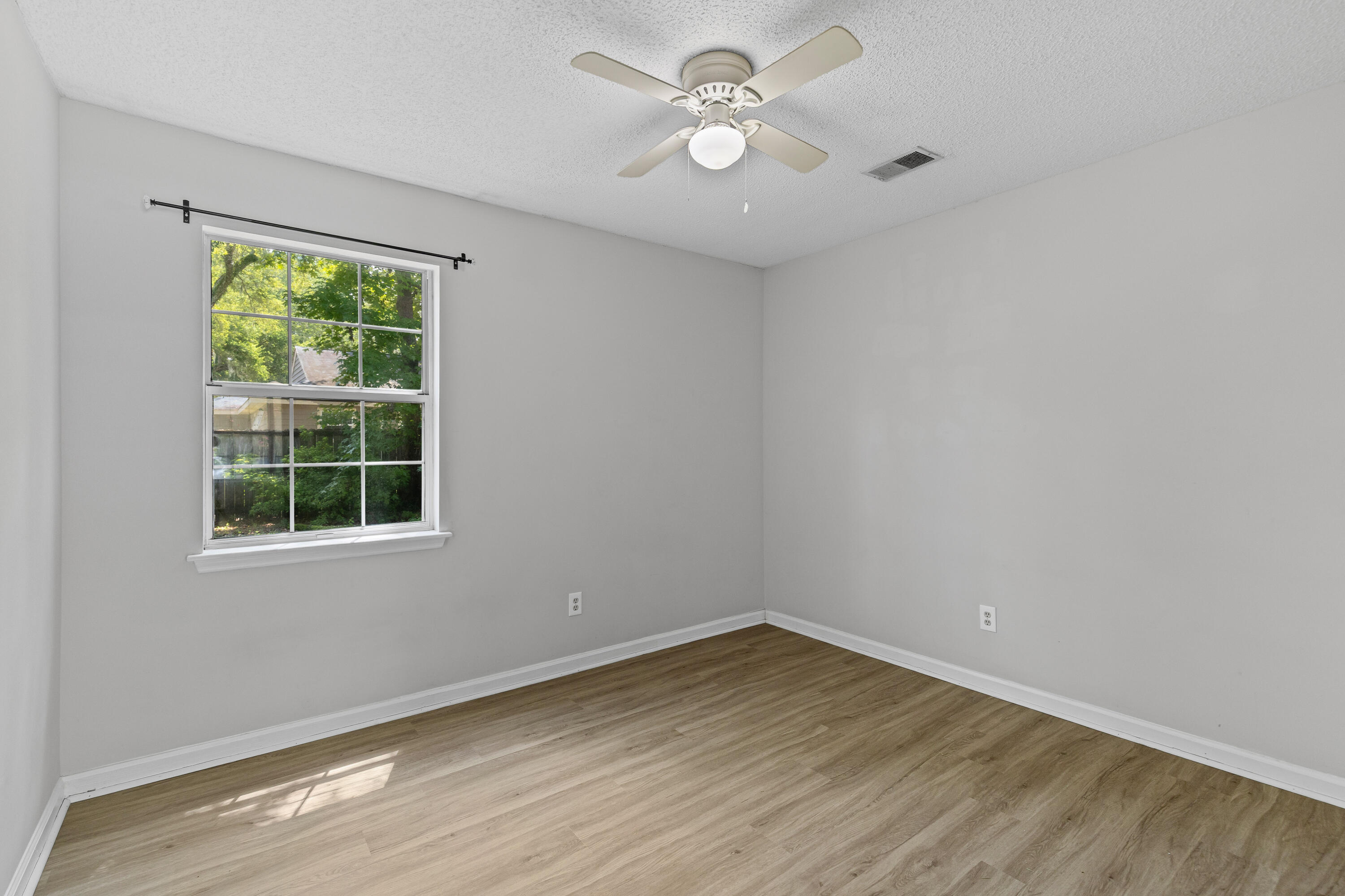 136 Old Saybrook Road