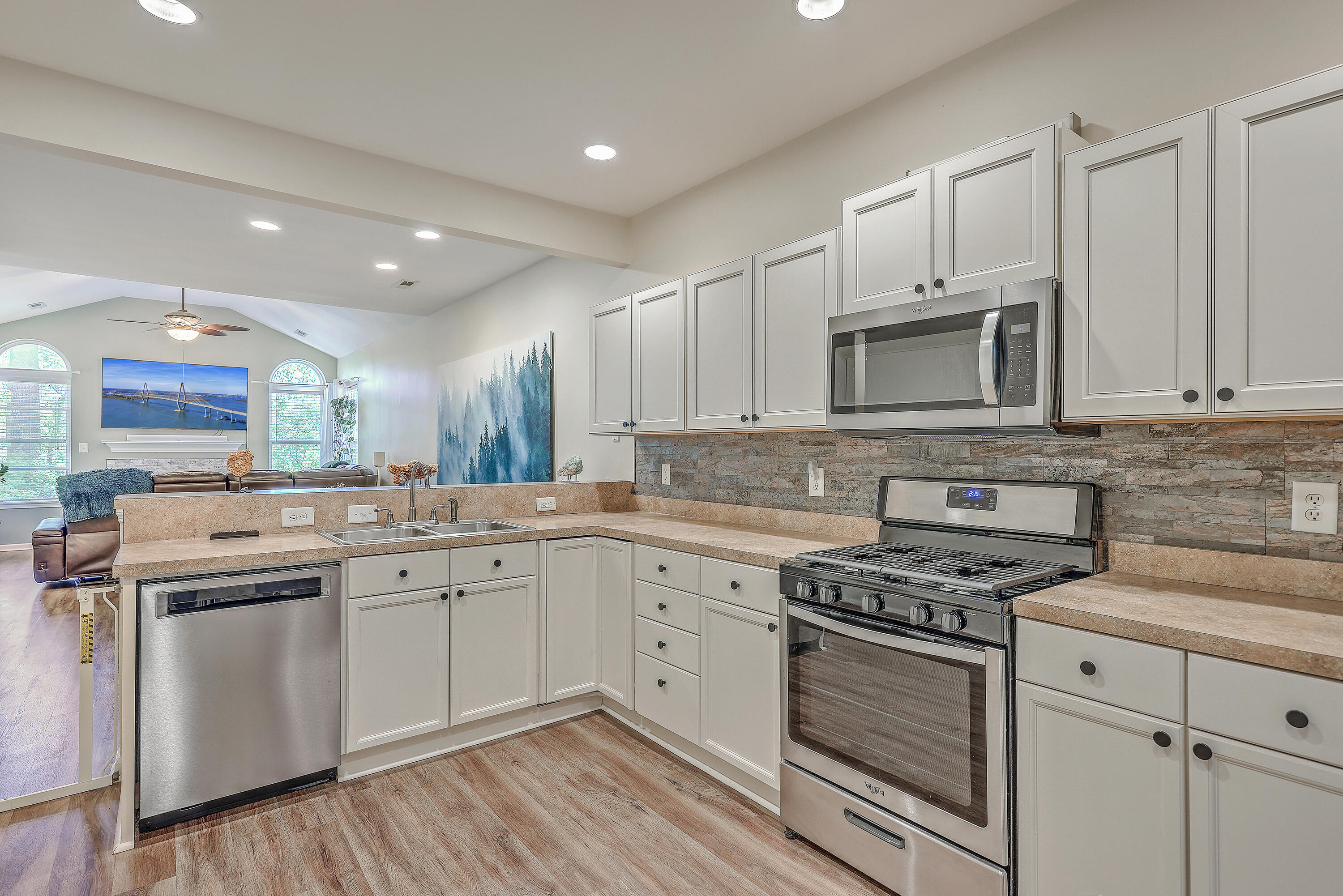 8800 Dorchester Road # 504