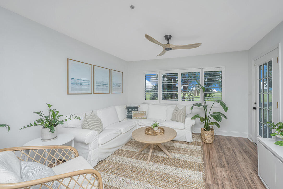 152 W Mariners Cay Drive # 152