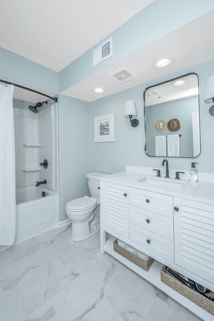 152 W Mariners Cay Drive # 152