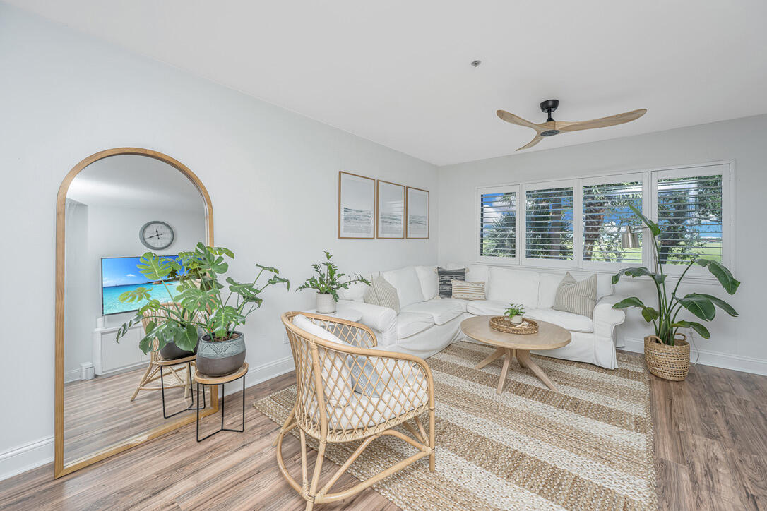 152 W Mariners Cay Drive # 152