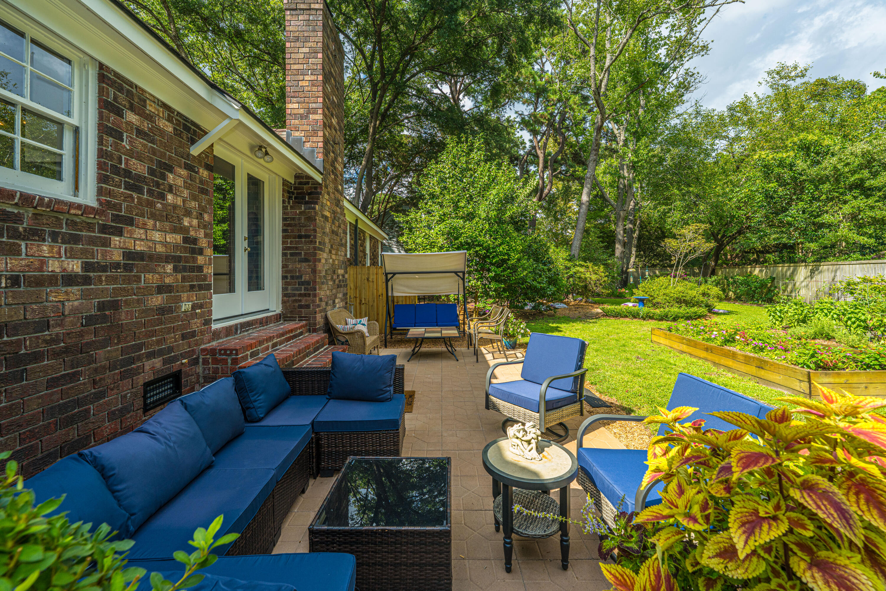 672 Old Plantation Road