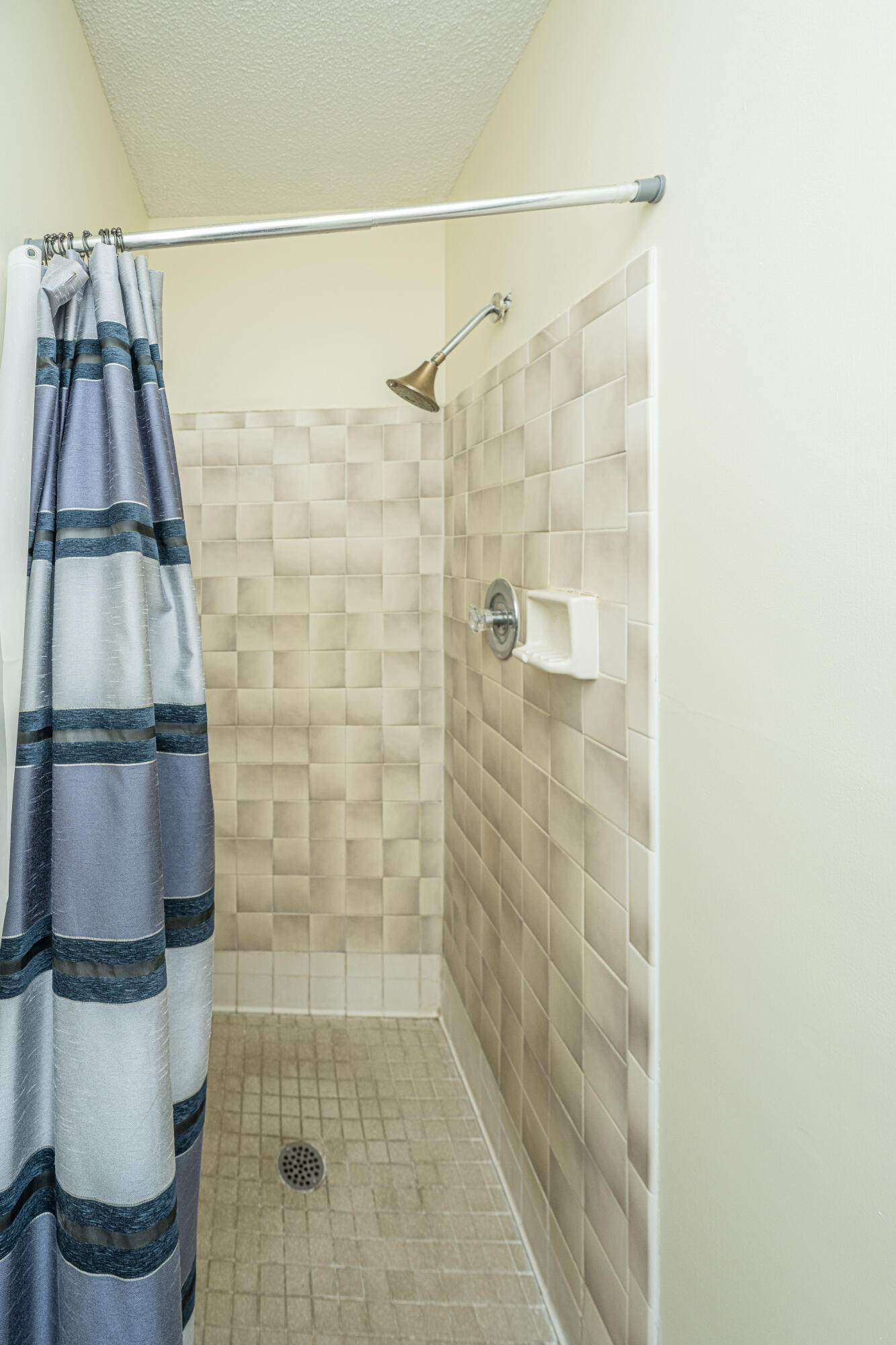 672 Old Plantation Road