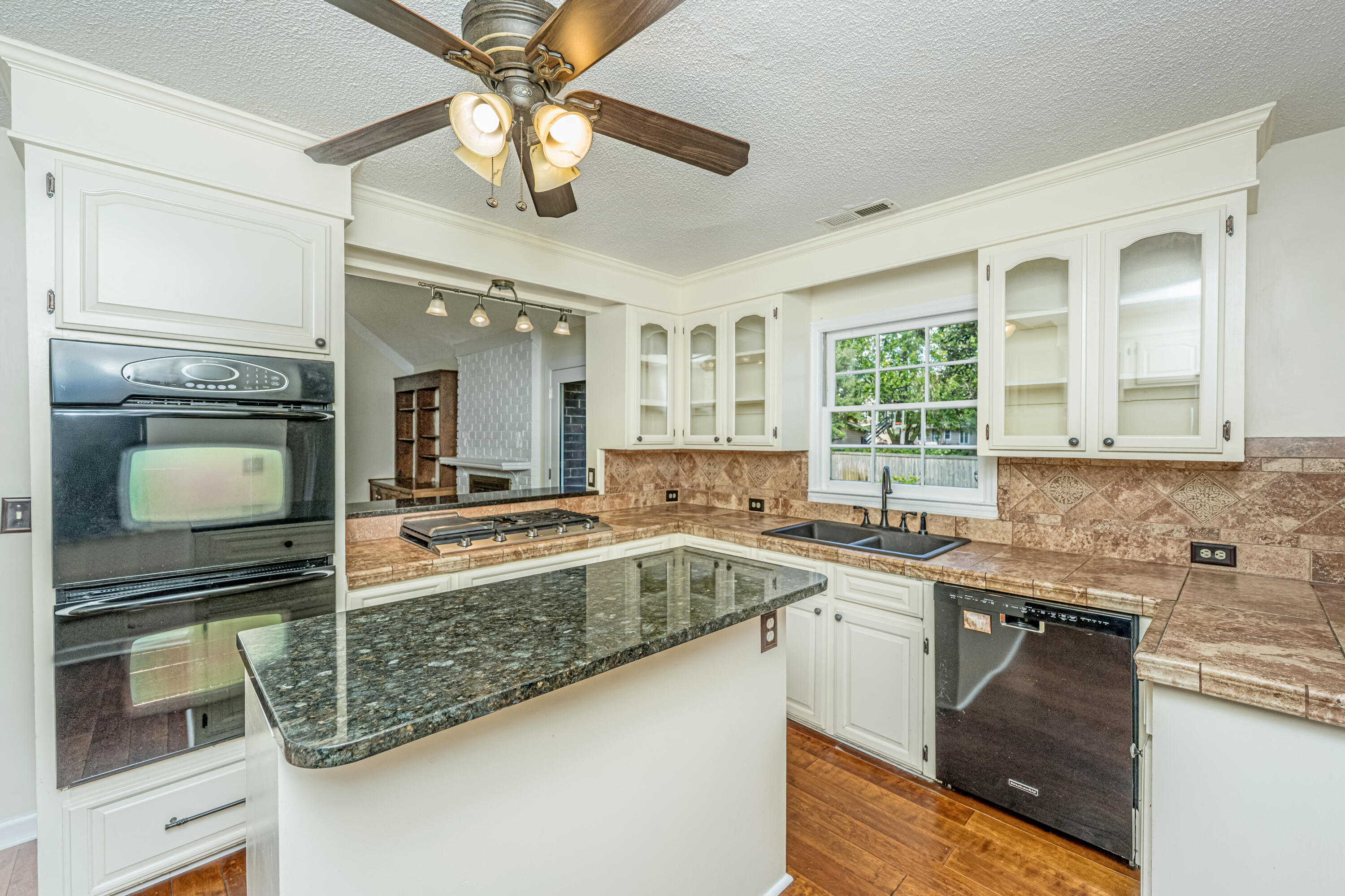 672 Old Plantation Road