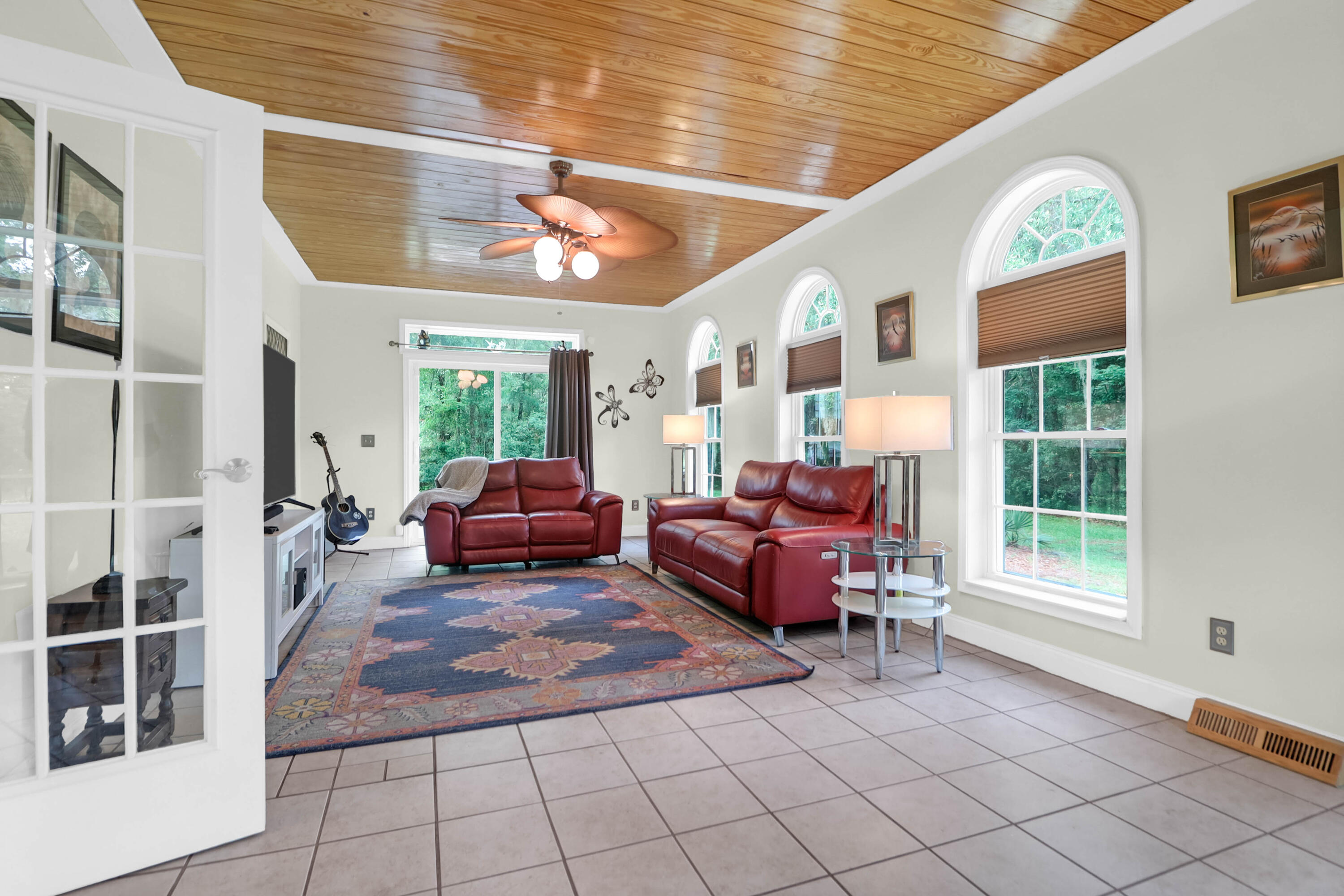 2494 Cape Road