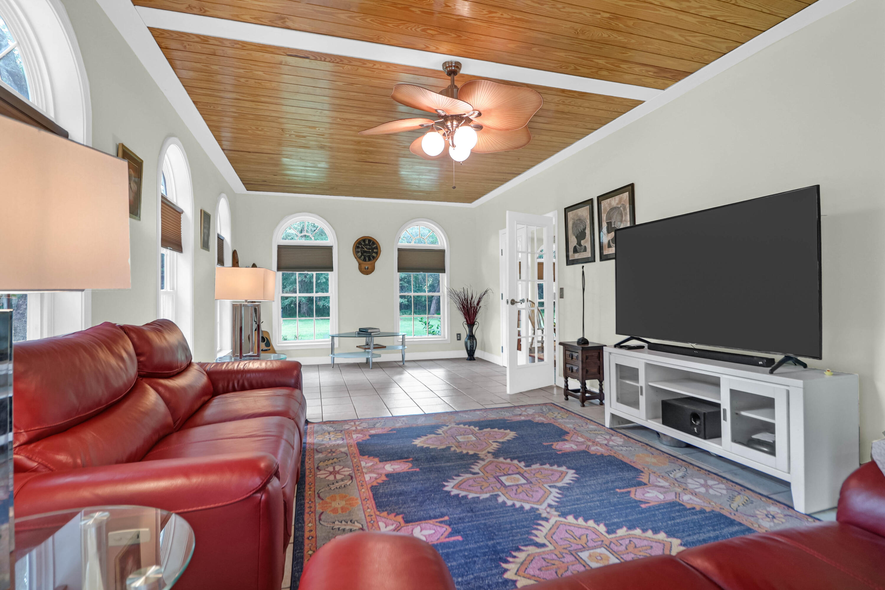 2494 Cape Road