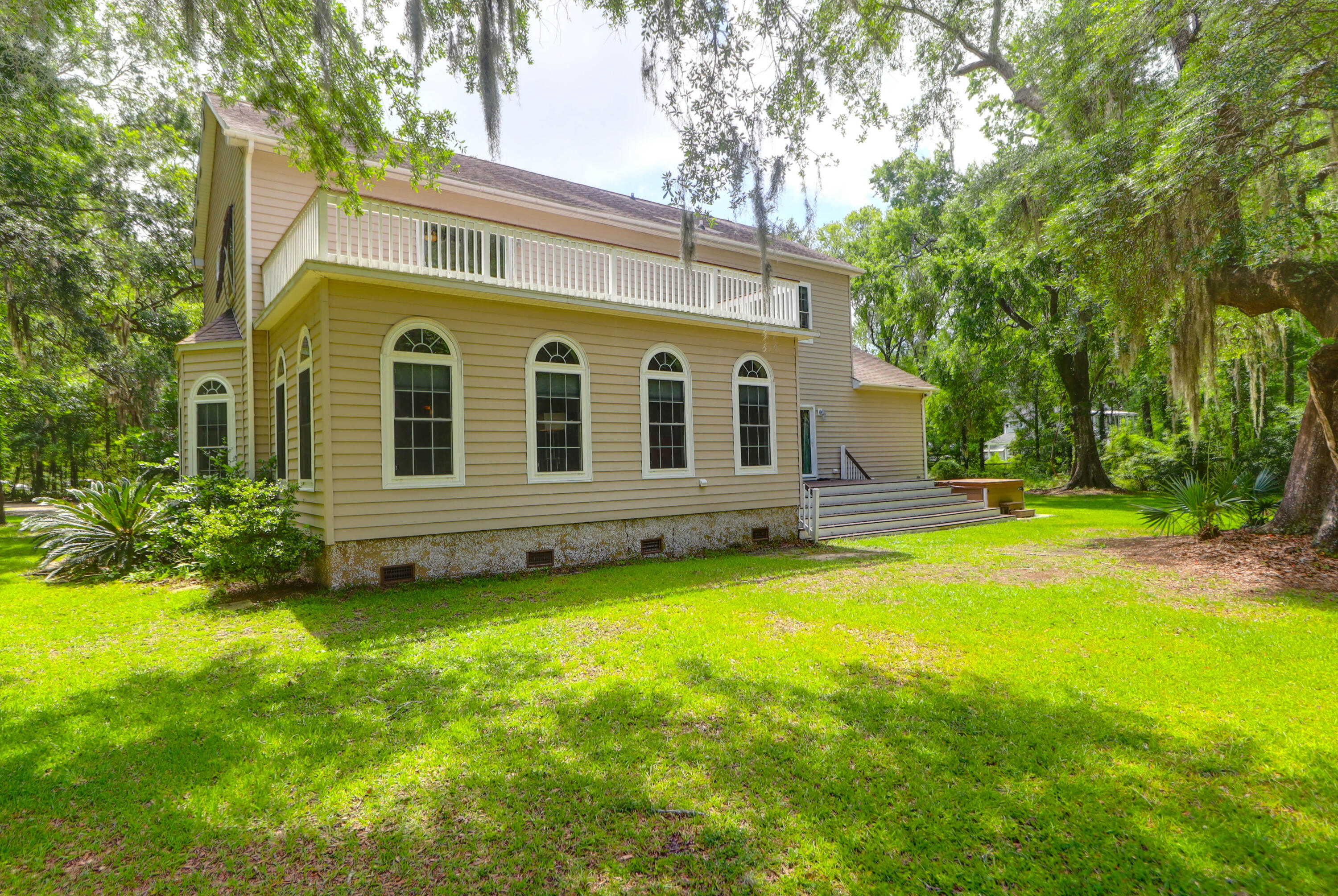 2494 Cape Road