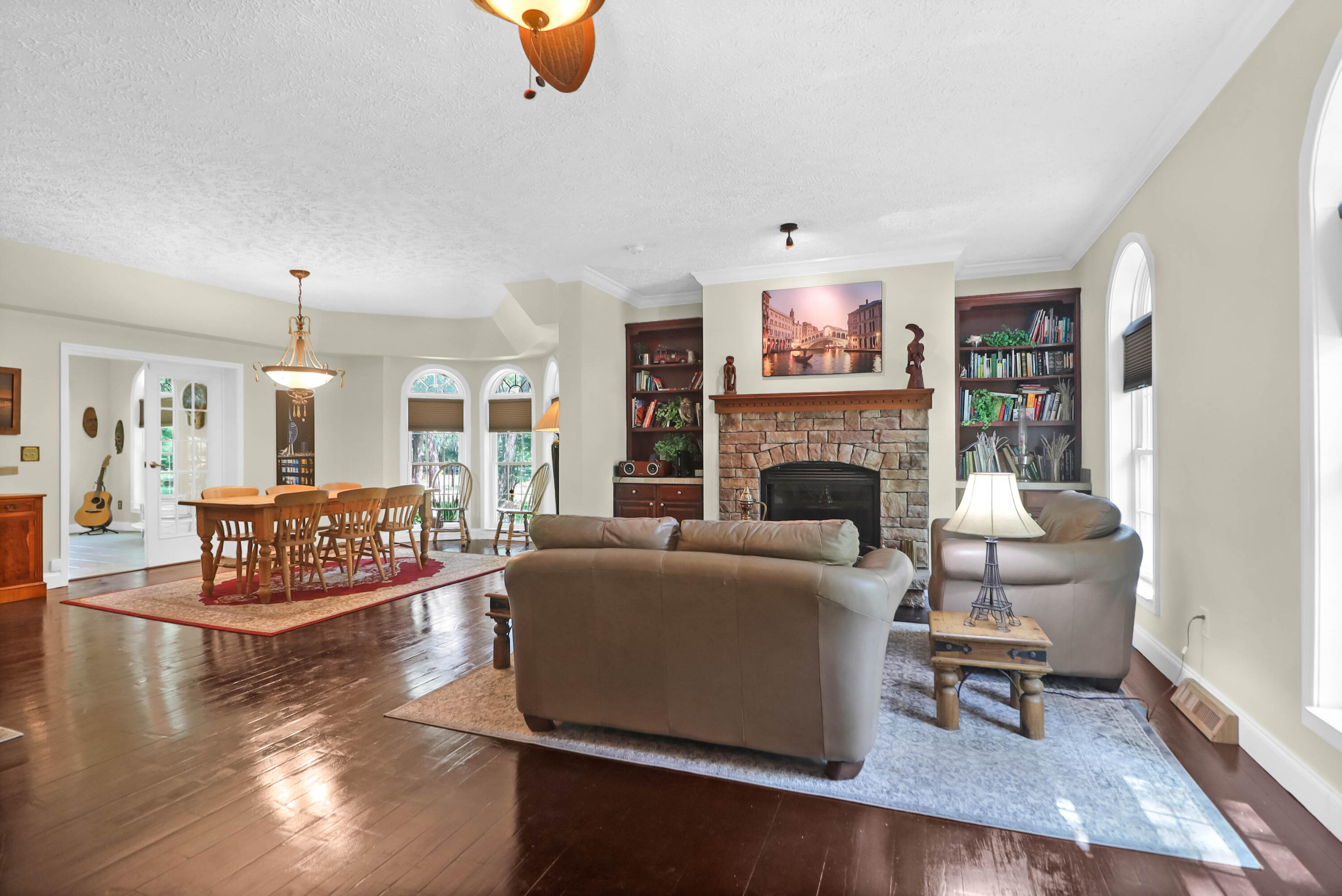 2494 Cape Road