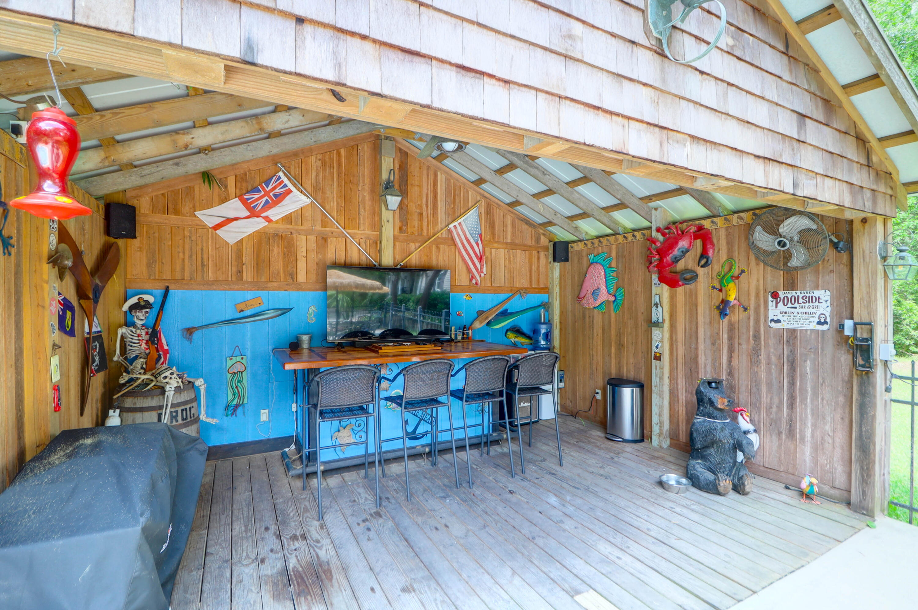 2494 Cape Road