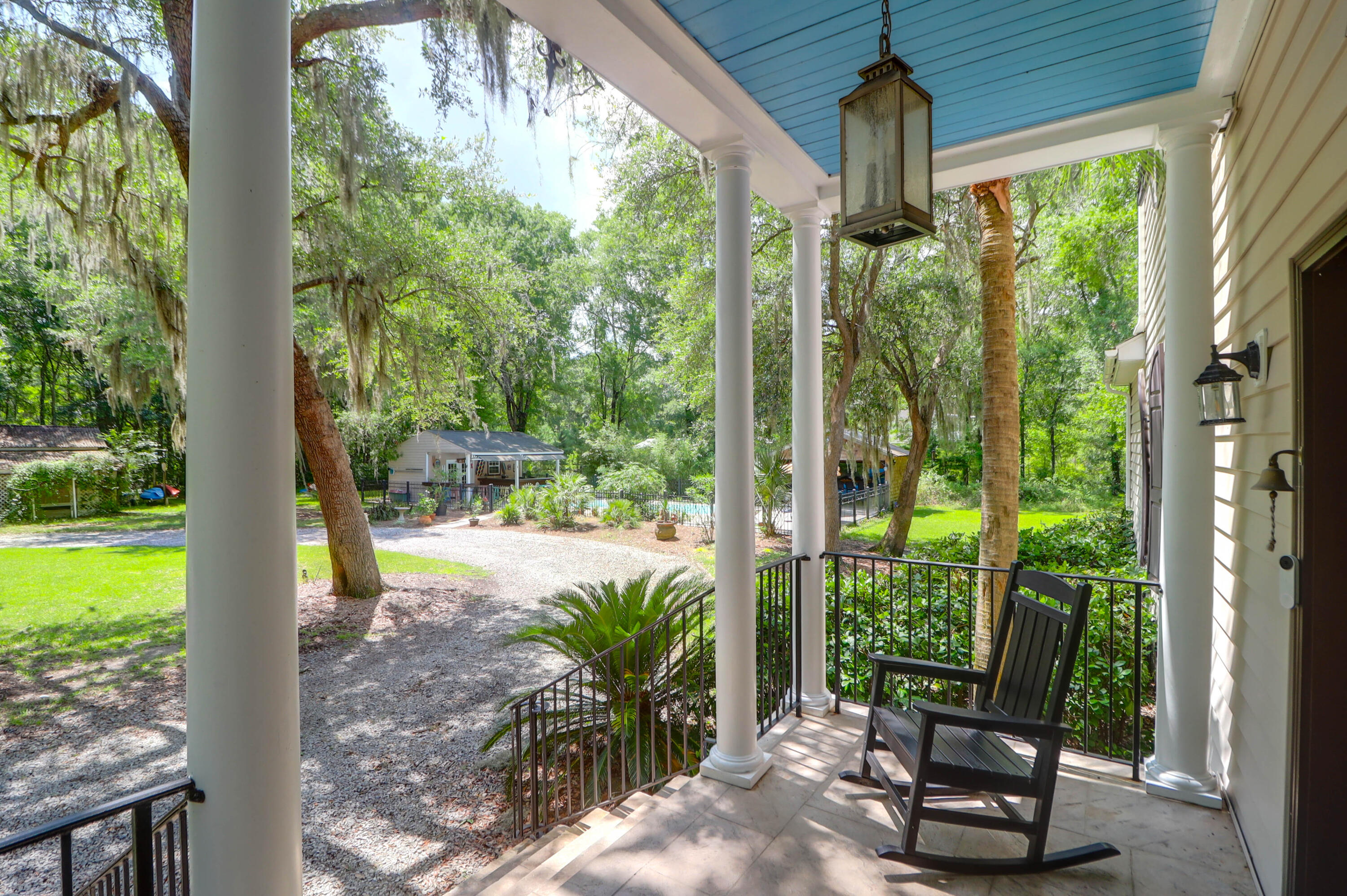 2494 Cape Road