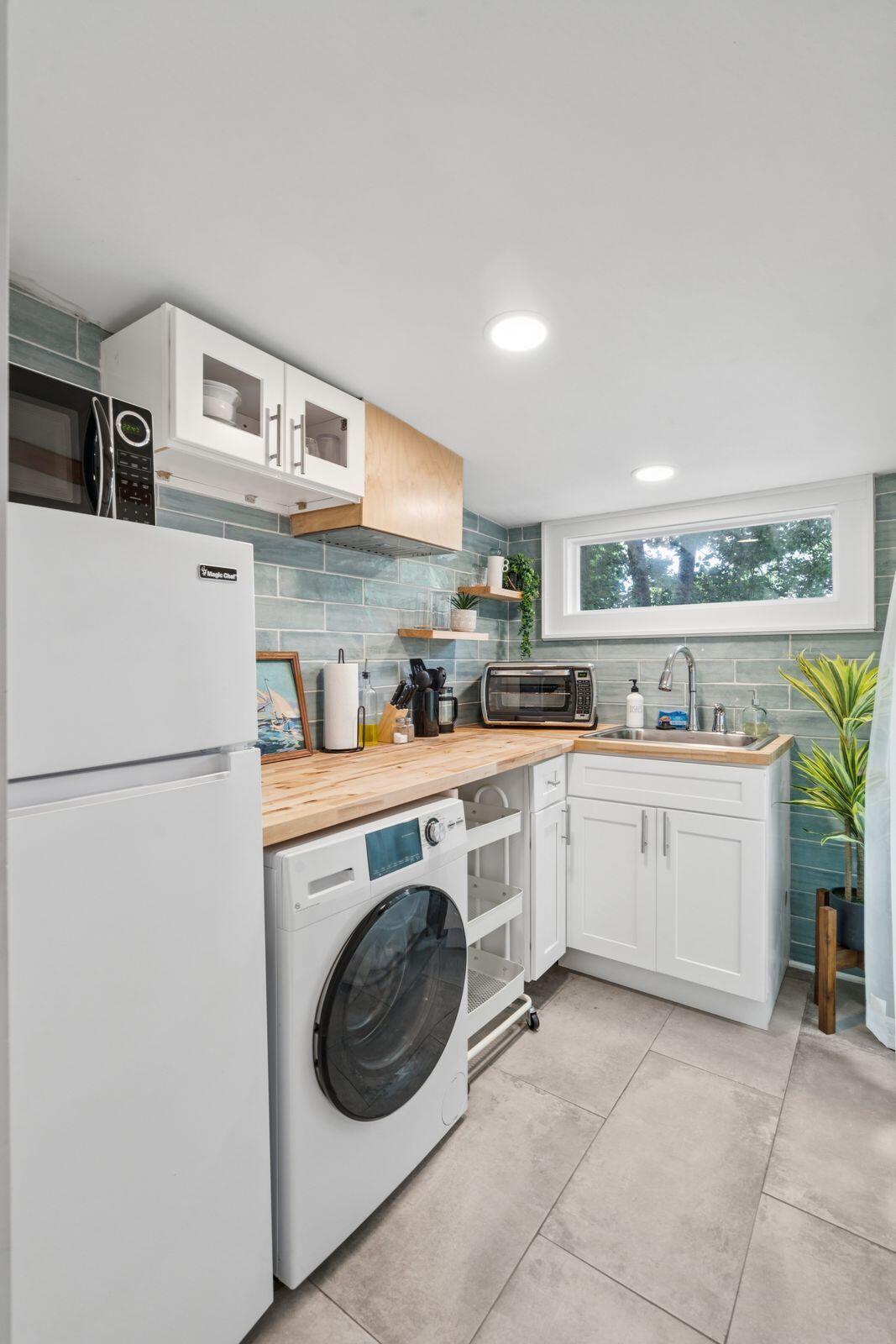 937 Rutledge Avenue # B