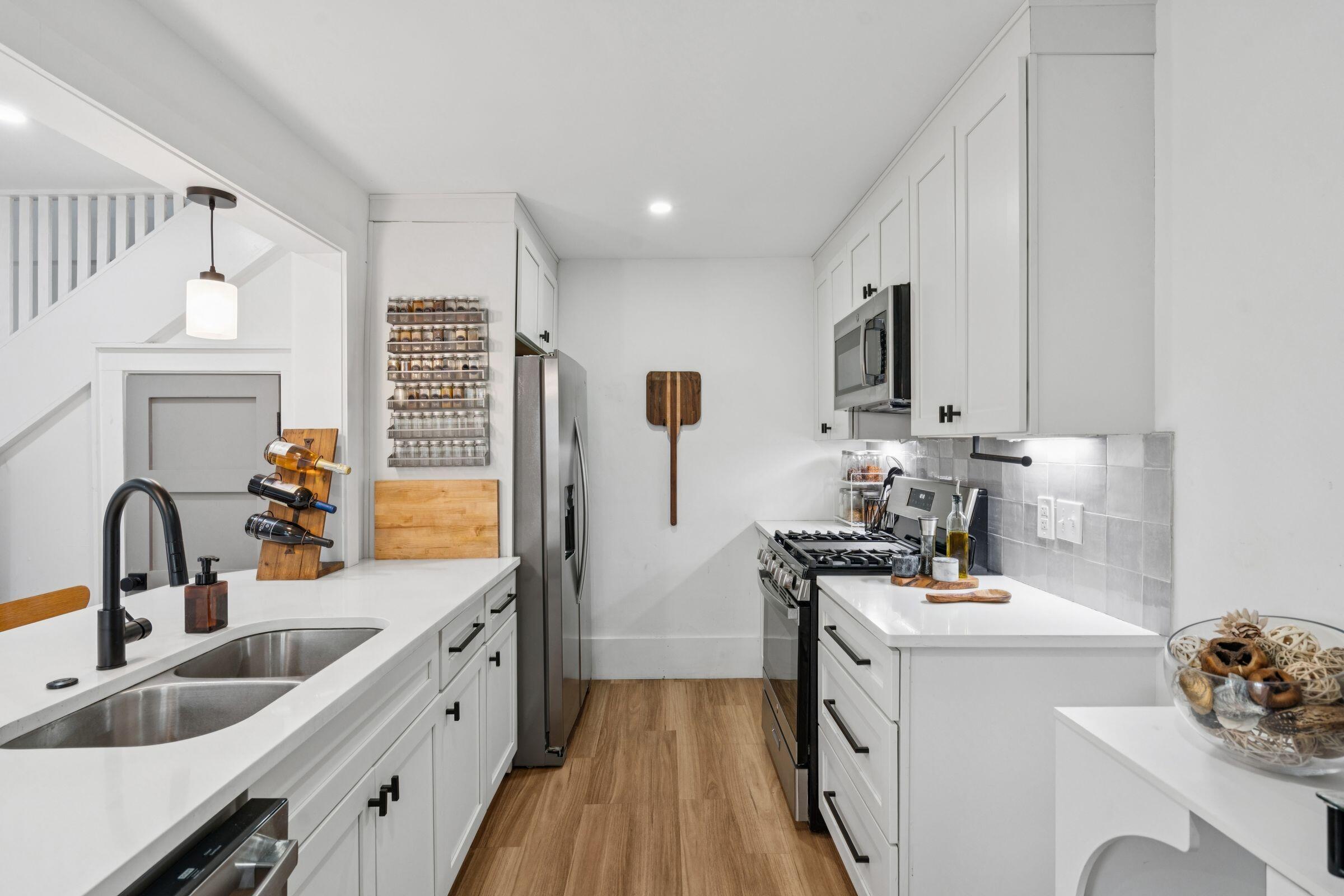 937 Rutledge Avenue # B