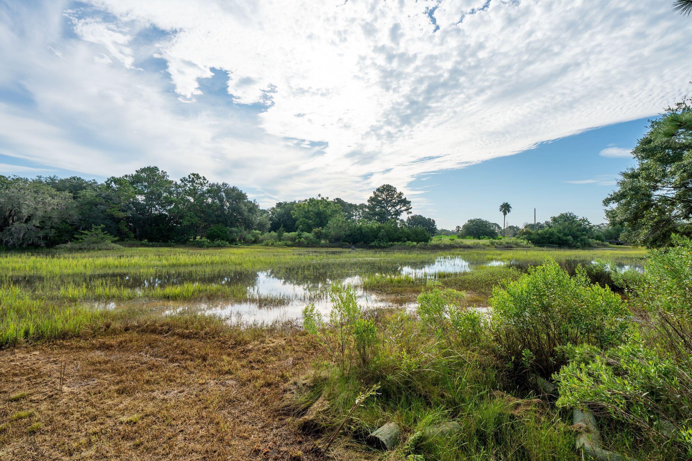 6412 China Back Lane