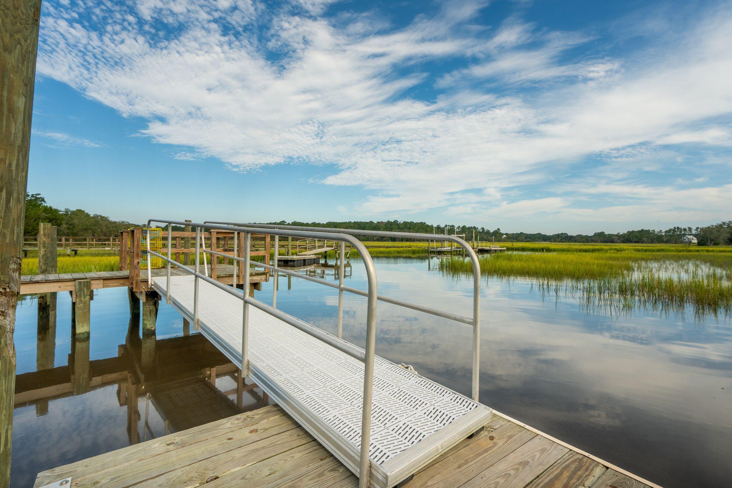 6412 China Back Lane