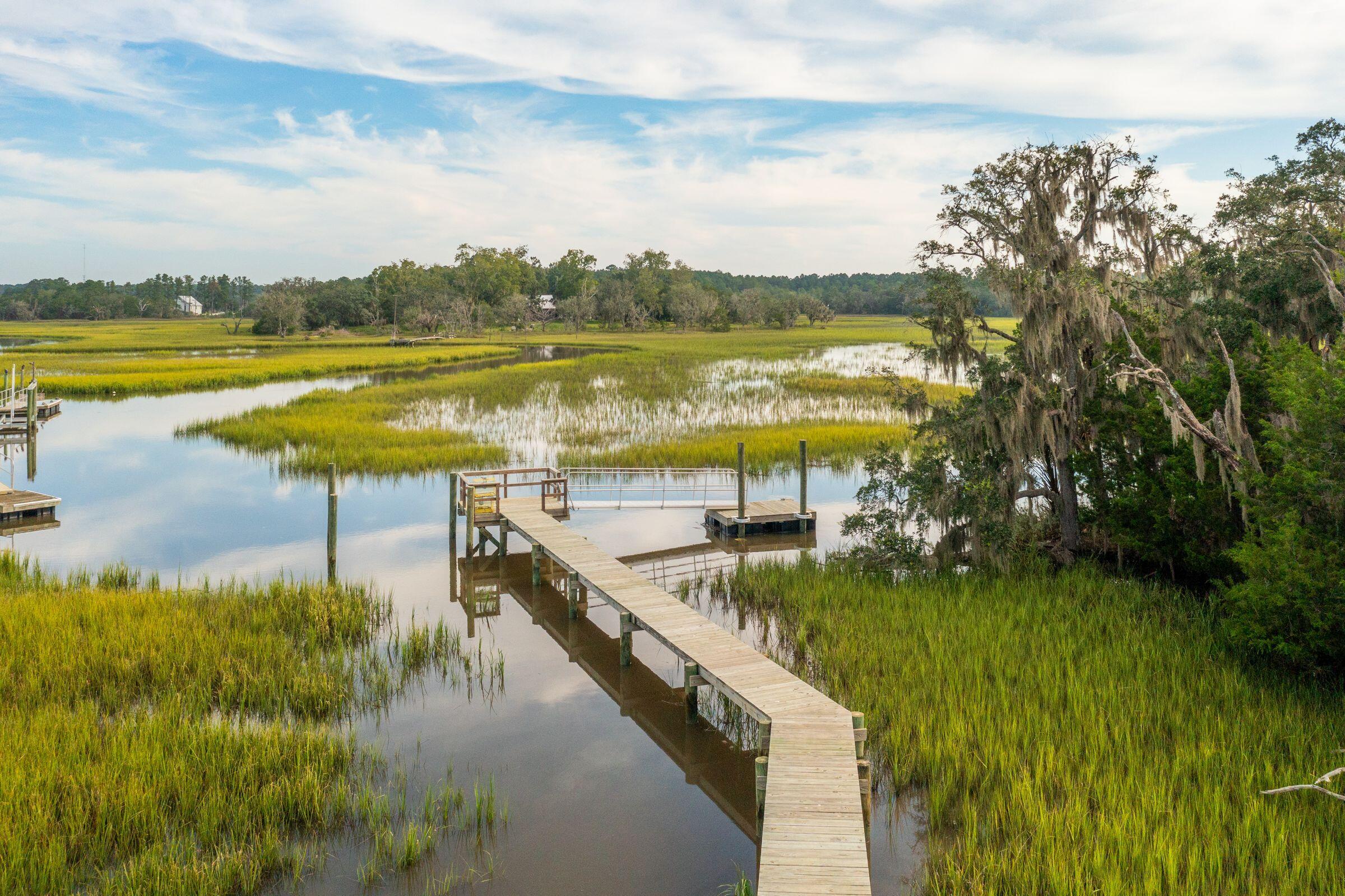 6412 China Back Lane