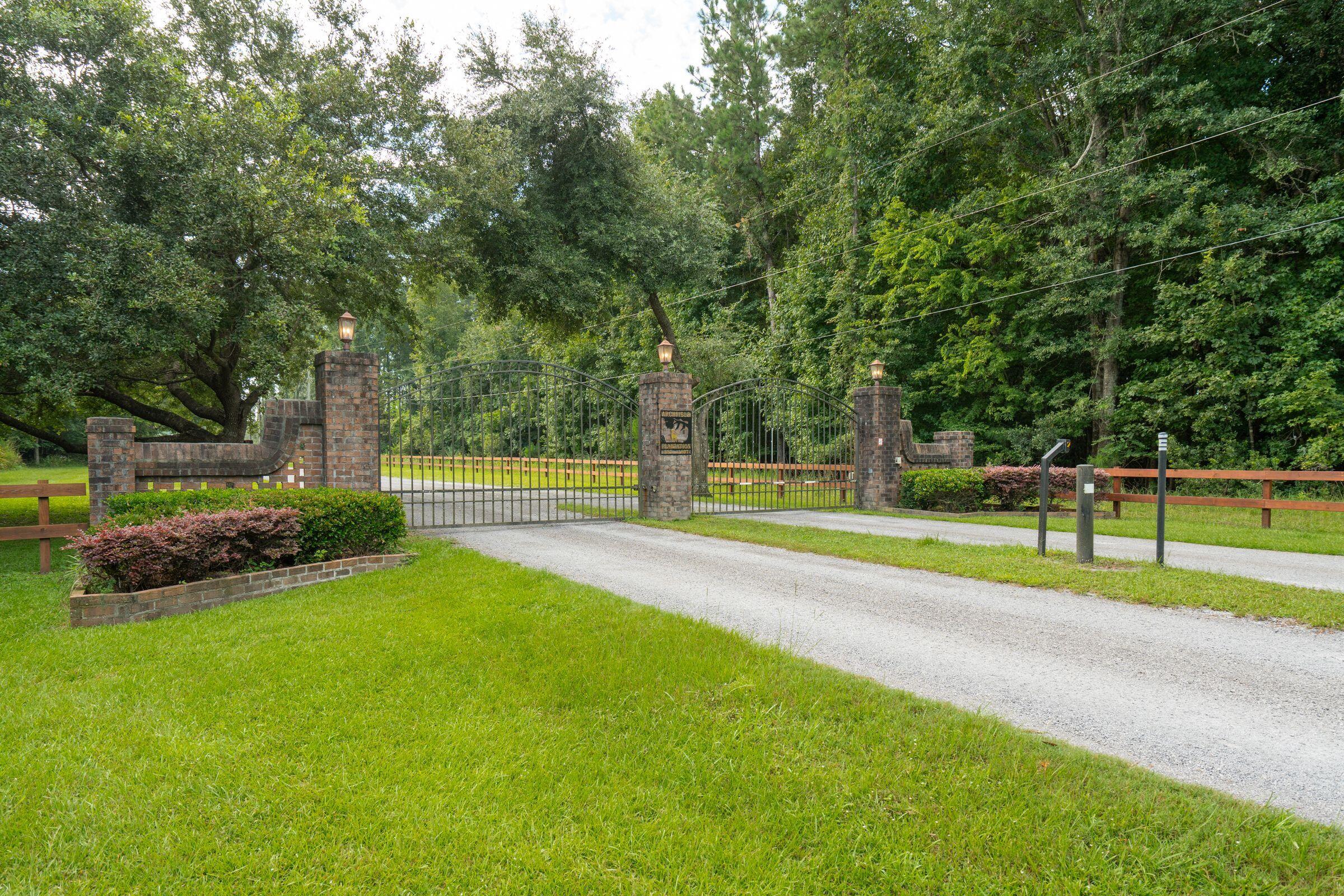 6412 China Back Lane