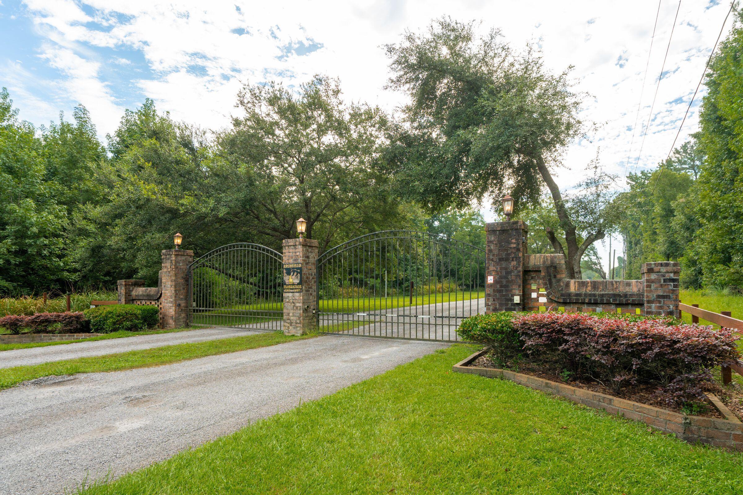 6412 China Back Lane