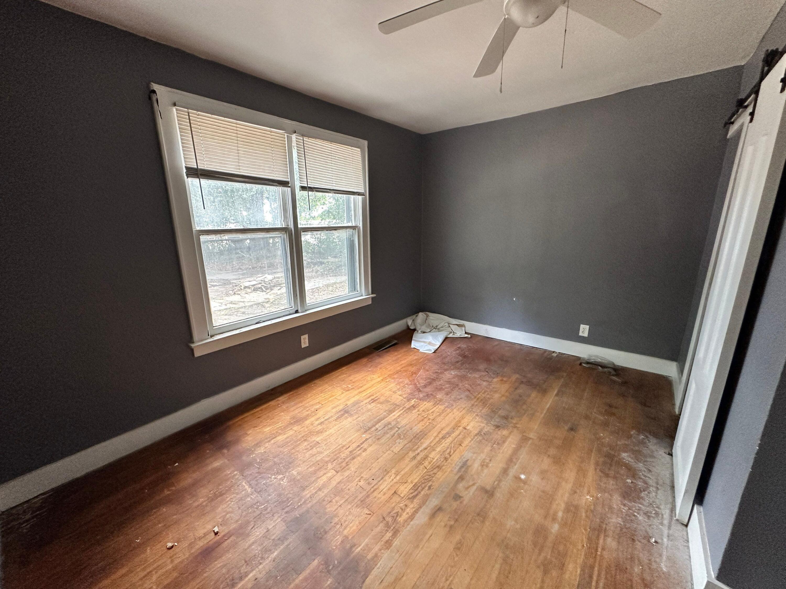 2390 Cambridge Avenue